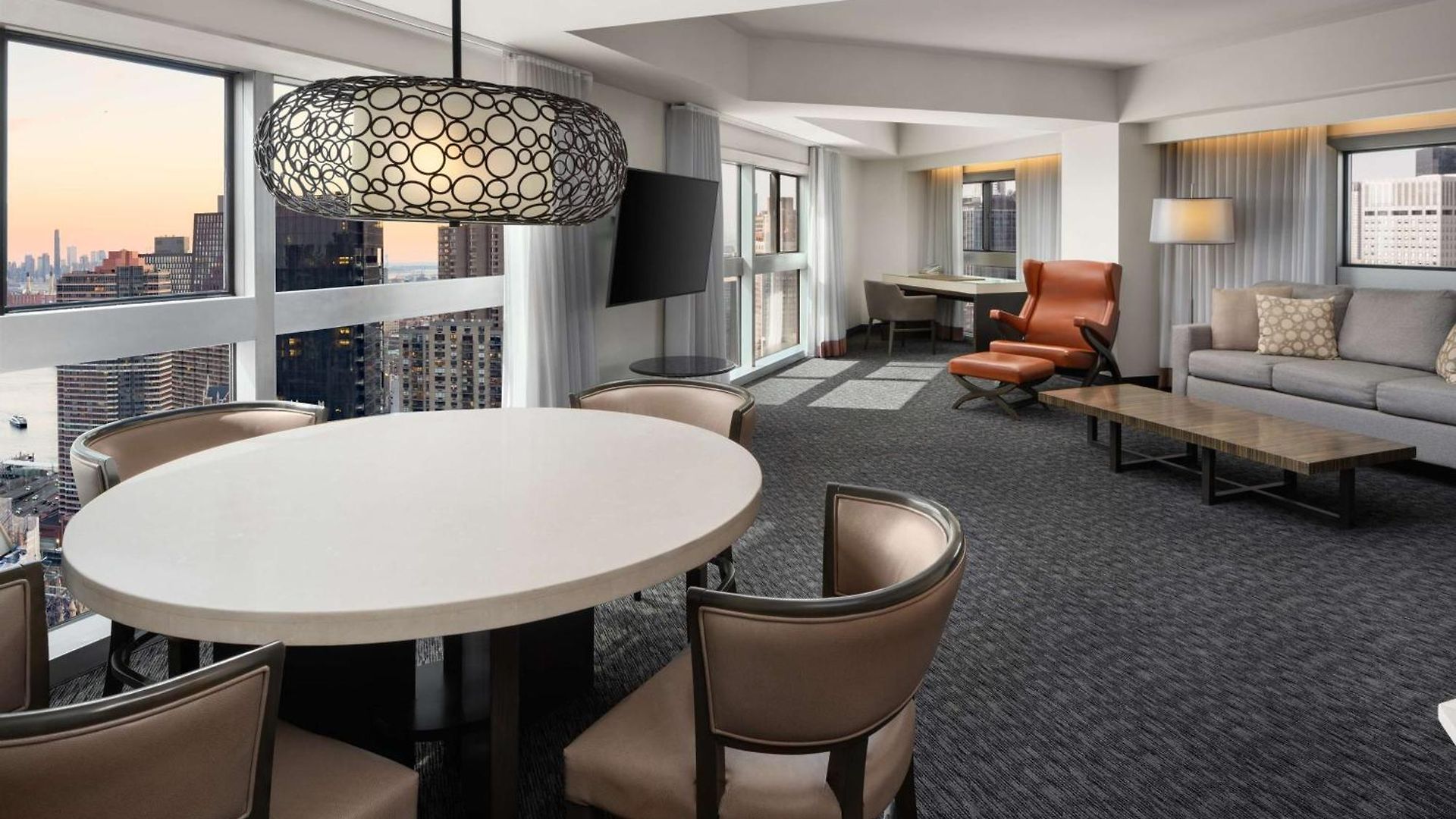 Millennium Hilton One Un Plaza Hotel New York