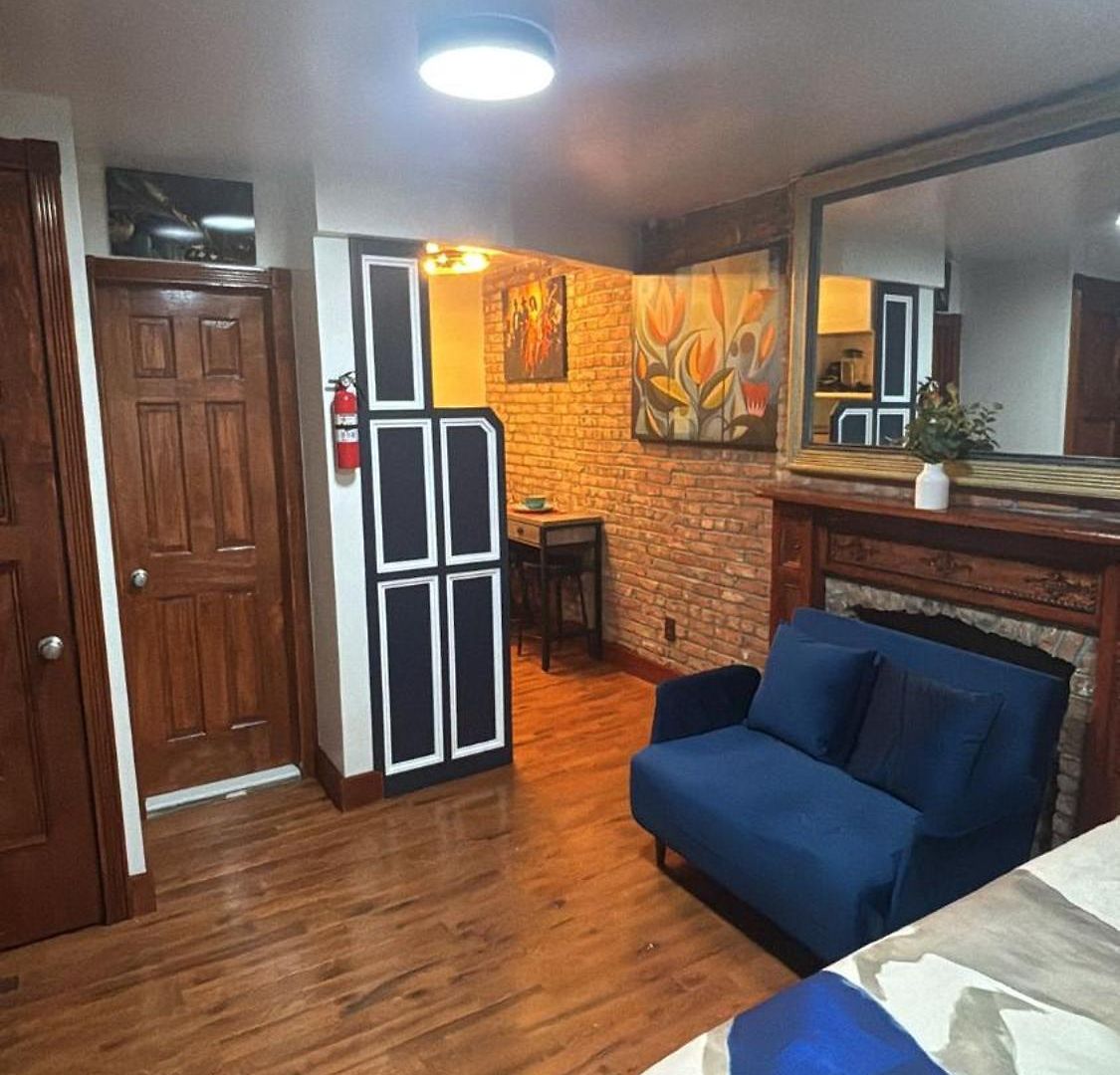 The Harlem Cascades Apartment *