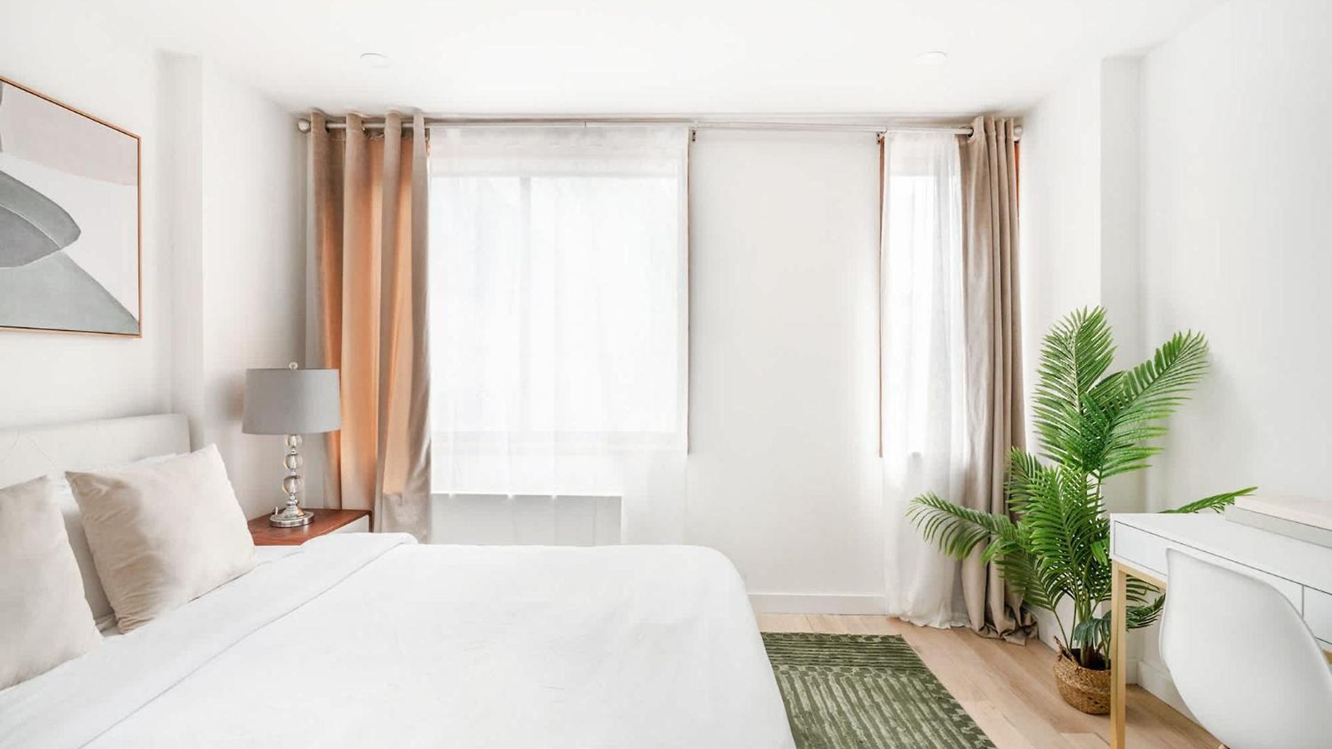 75-4a Brand New 3br Prime Ues W D In Unit