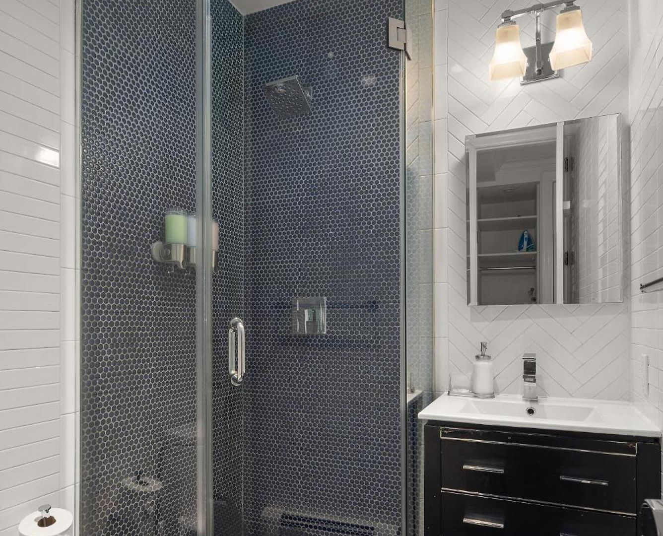 Explore Nyc! Cozy 2br In Prime Location Apartment