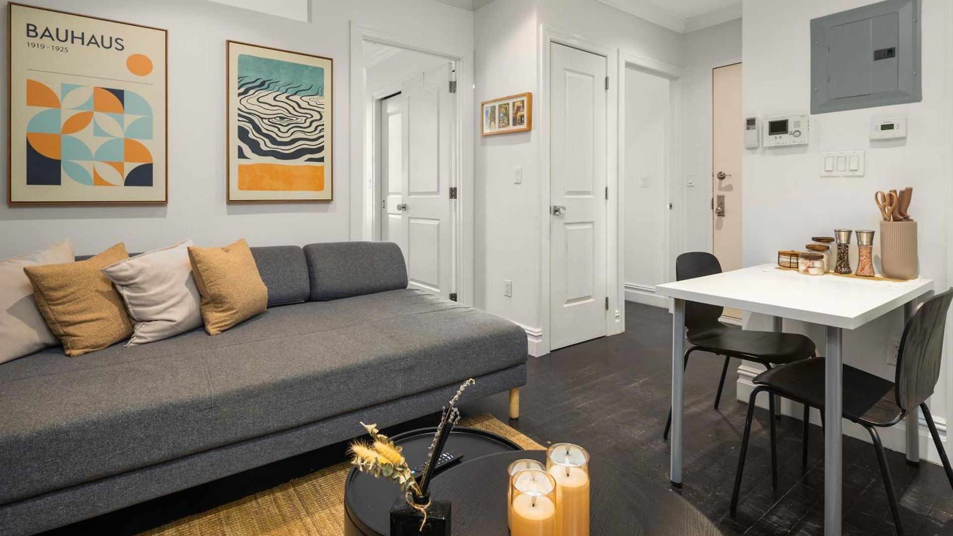 Rustic Nyc In Trendy Hudson Yard *