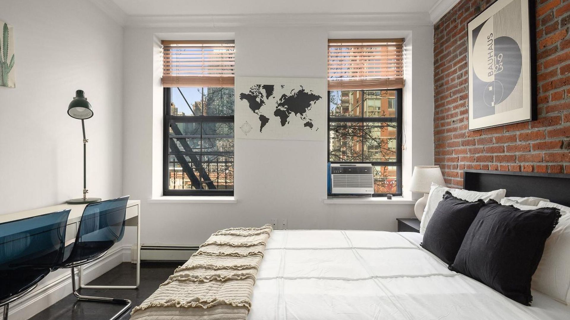 Rustic Nyc In Trendy Hudson Yard New York