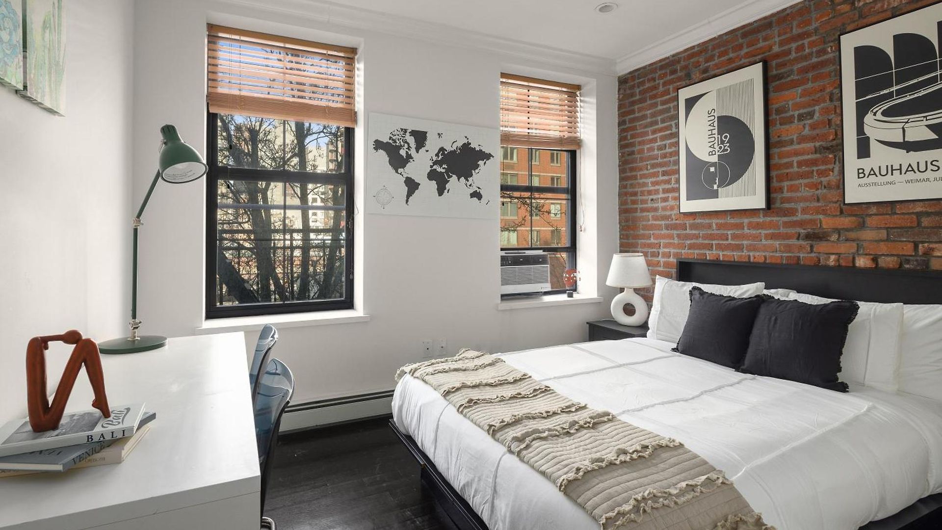 Apartment Rustic Nyc In Trendy Hudson Yard
