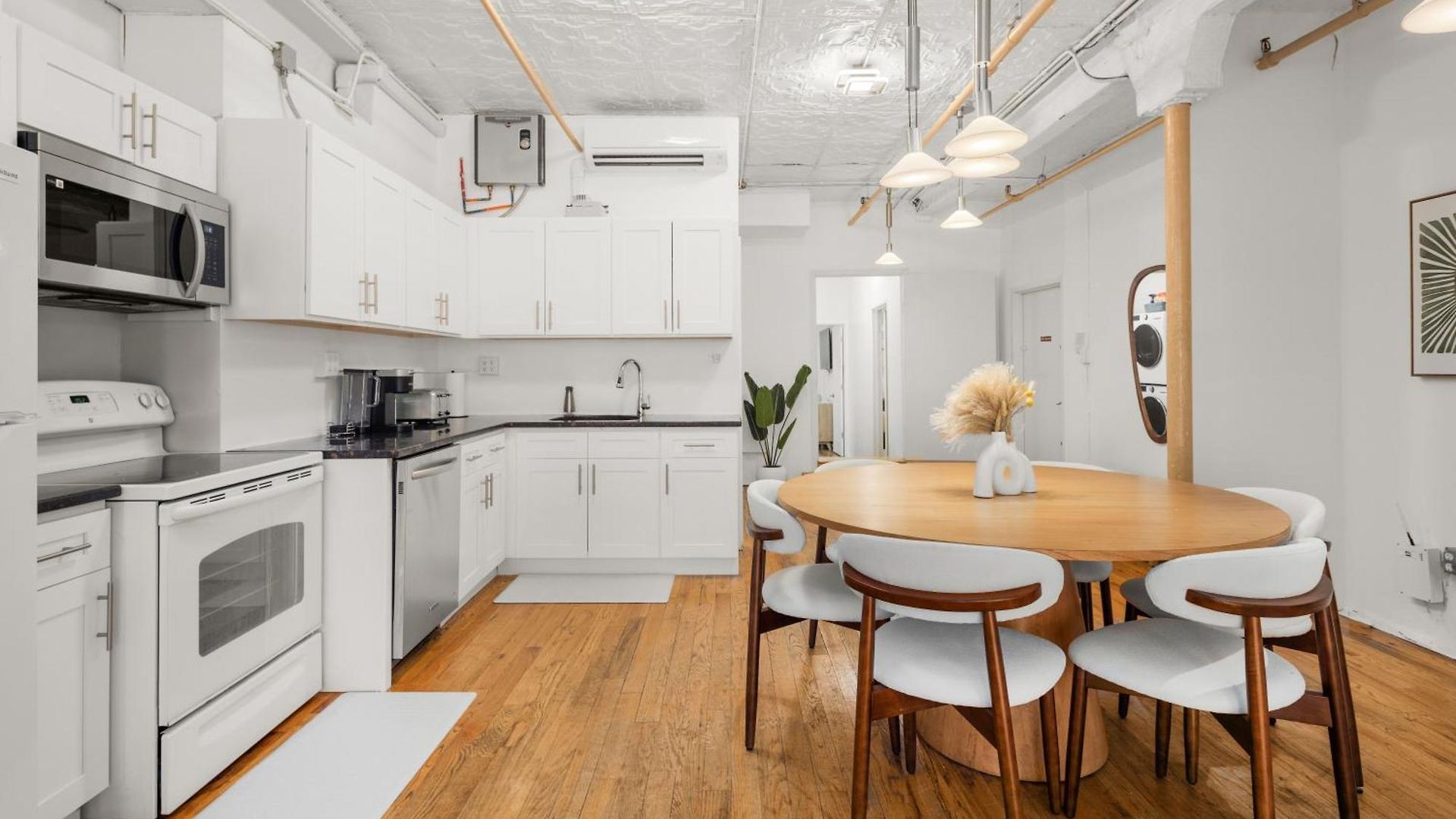 Beautifully Designed 3 Bdr In Dumbo Nyc Apartment New York