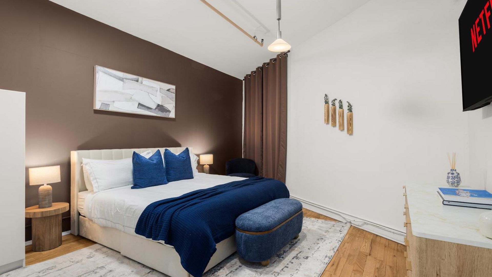 Beautifully Designed 3 Bdr In Dumbo Nyc Apartment New York