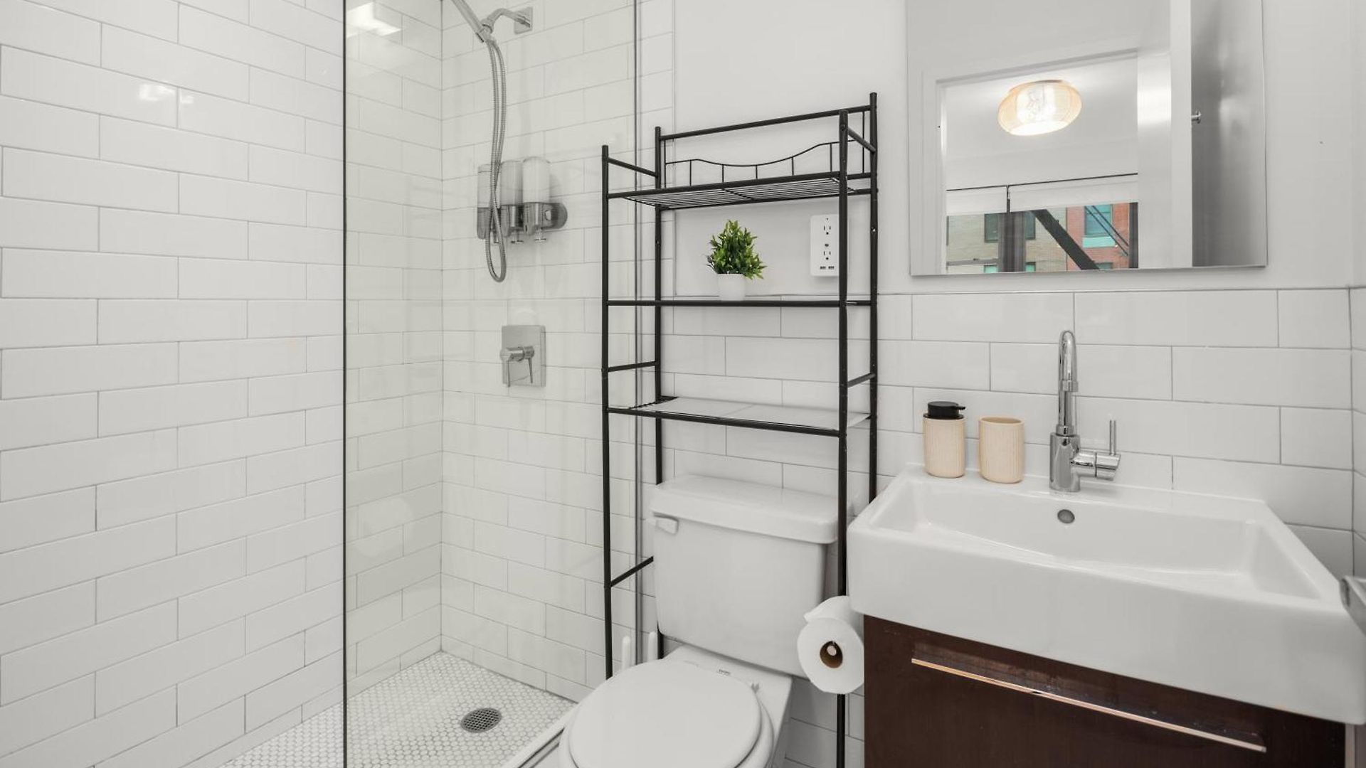 Stylish 2br In The Heart Of East Village