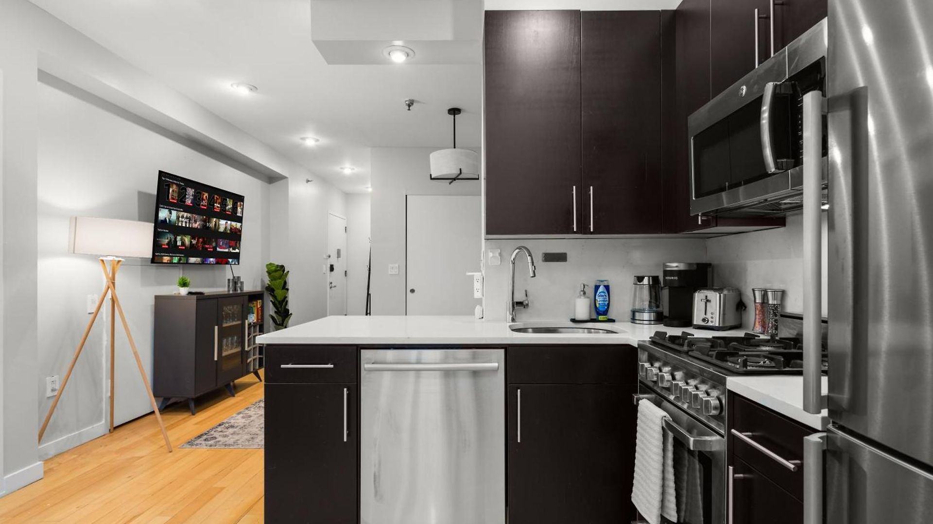 Apartment Stylish 2br In The Heart Of East Village New York
