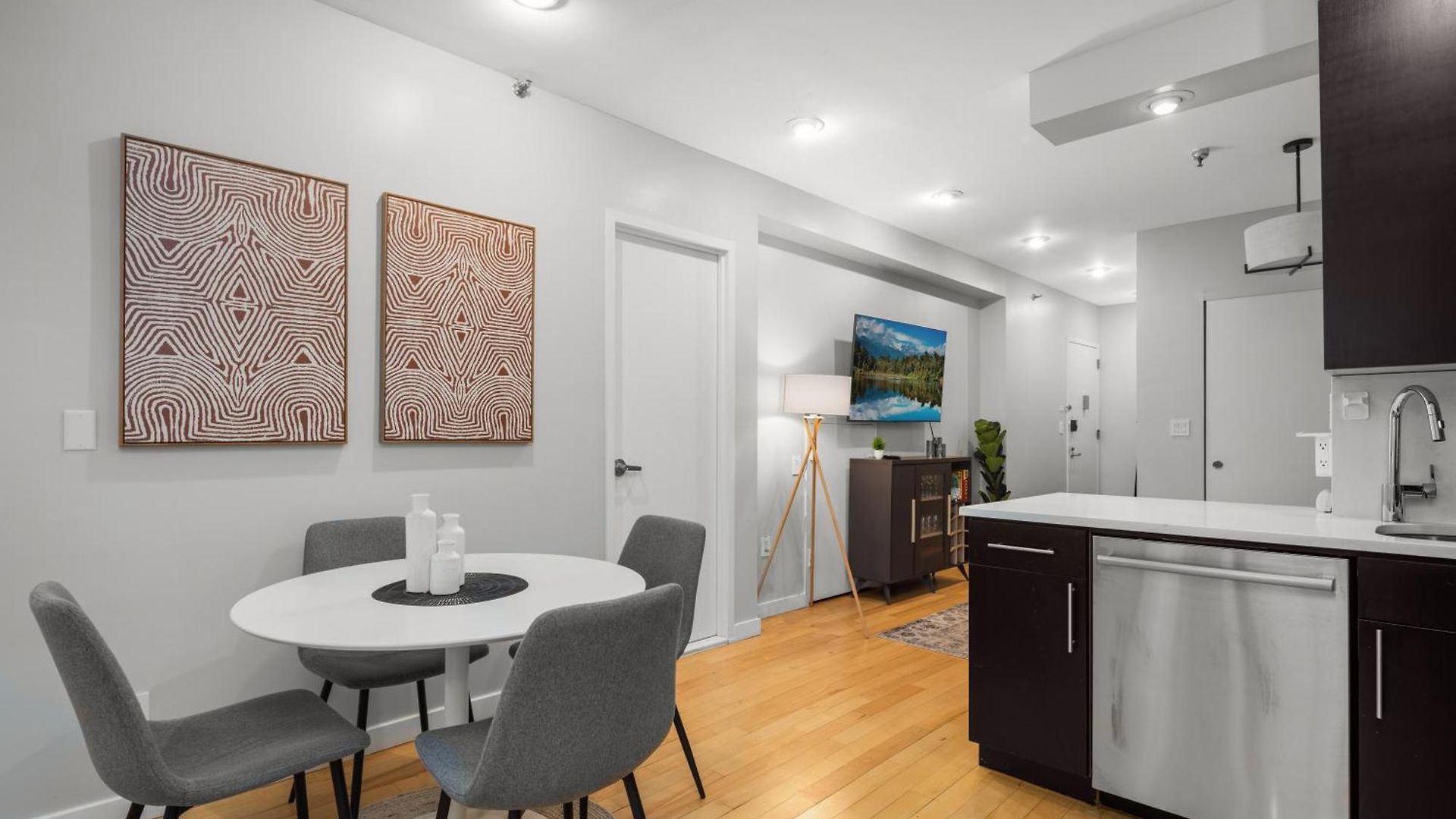 Stylish 2br In The Heart Of East Village Apartment New York
