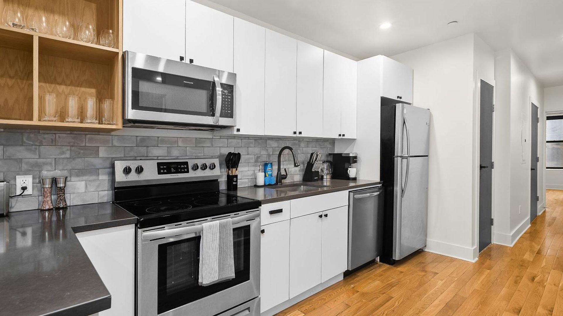 Prime Nyc Location 4br Spacious Haven