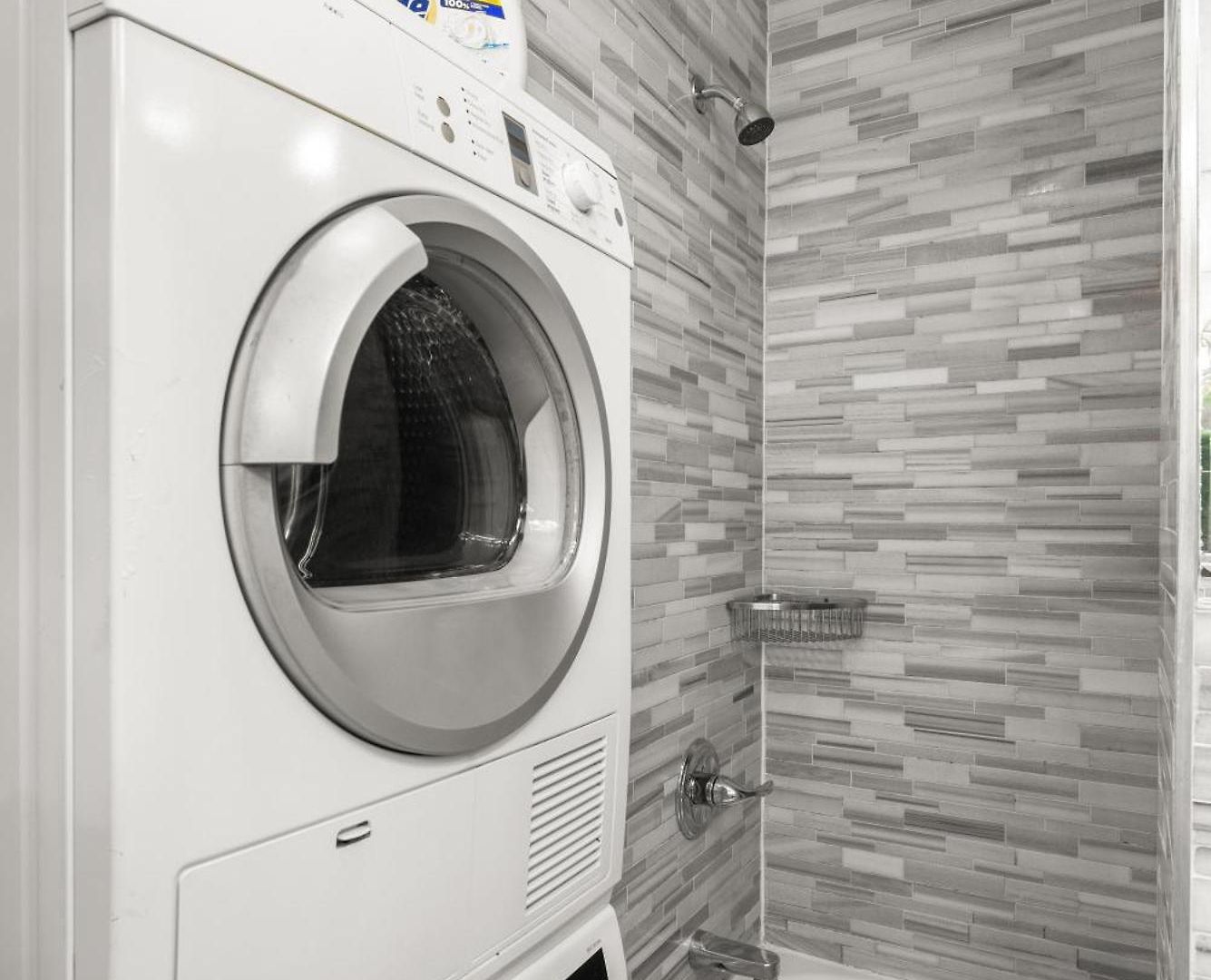 Apartment Stylish Escape Modern 2br On Street New York