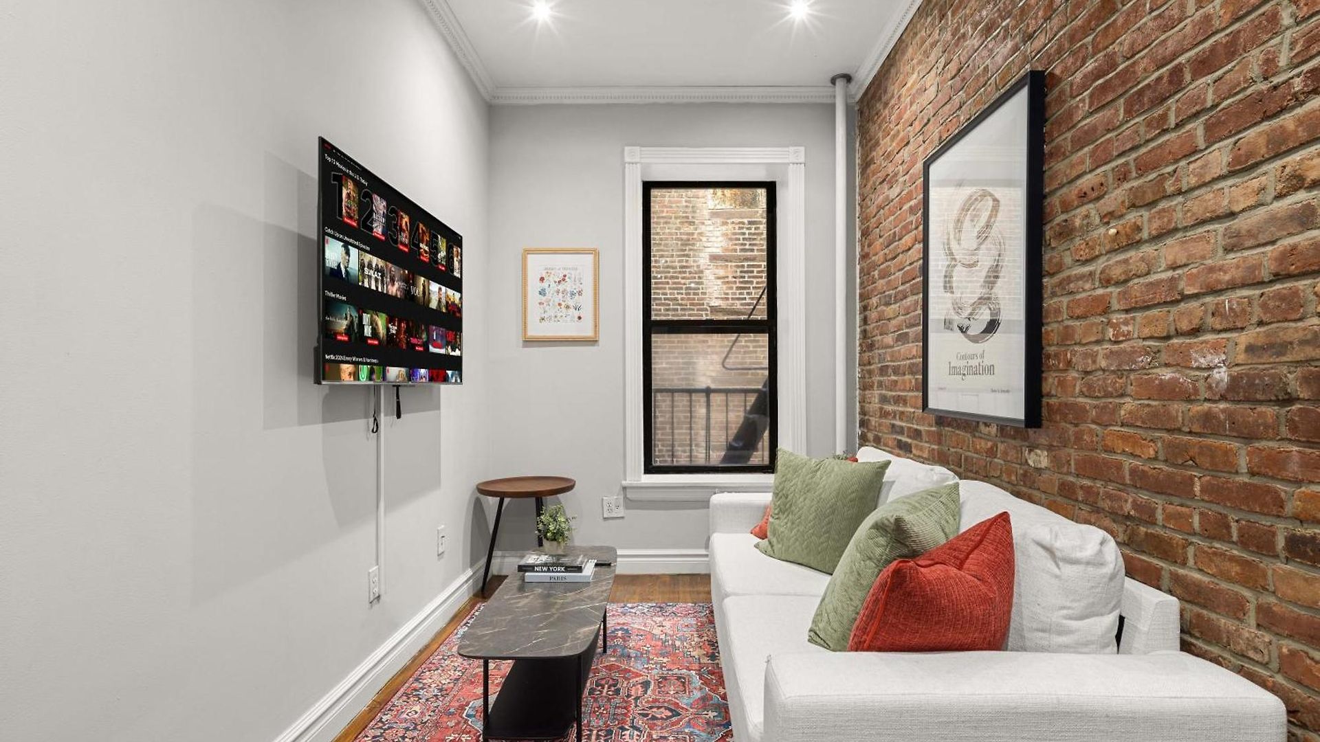 Stylish Escape Modern 2br On Street * New York