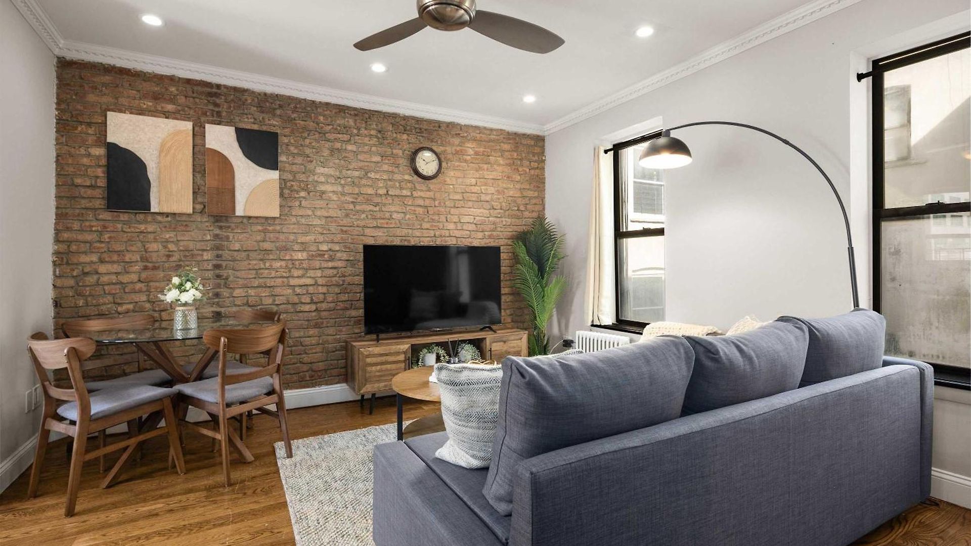 Stylish Nyc Retreat Near Attractions