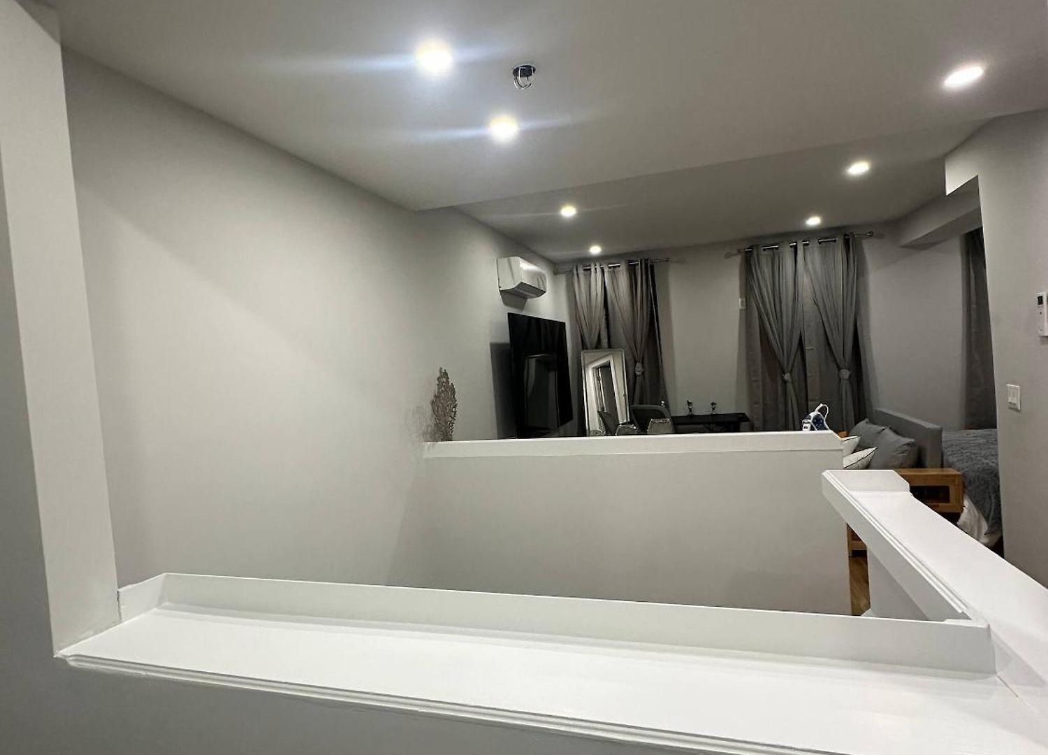The Gray Loft Escape Nyc Edition. Apartment