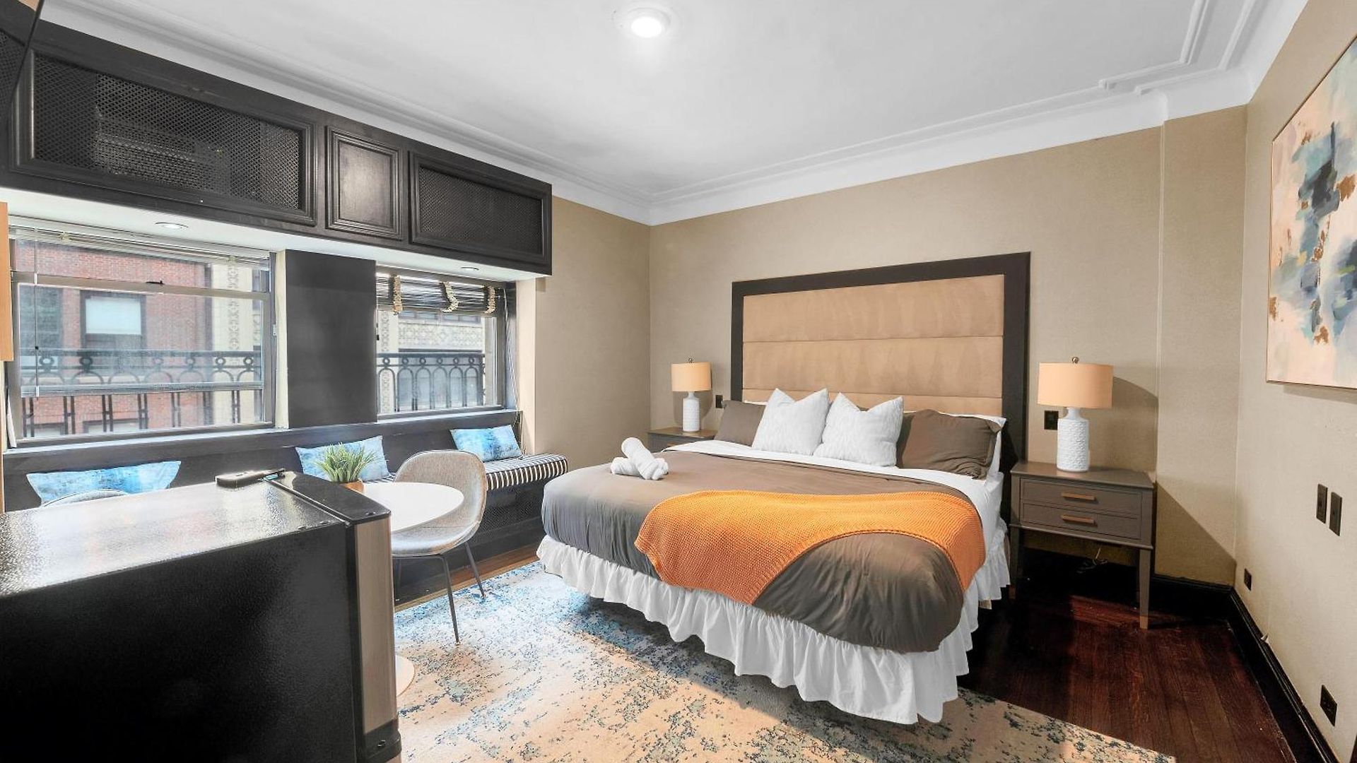 Nyc In The Location! Walking Distance To Everything! New York