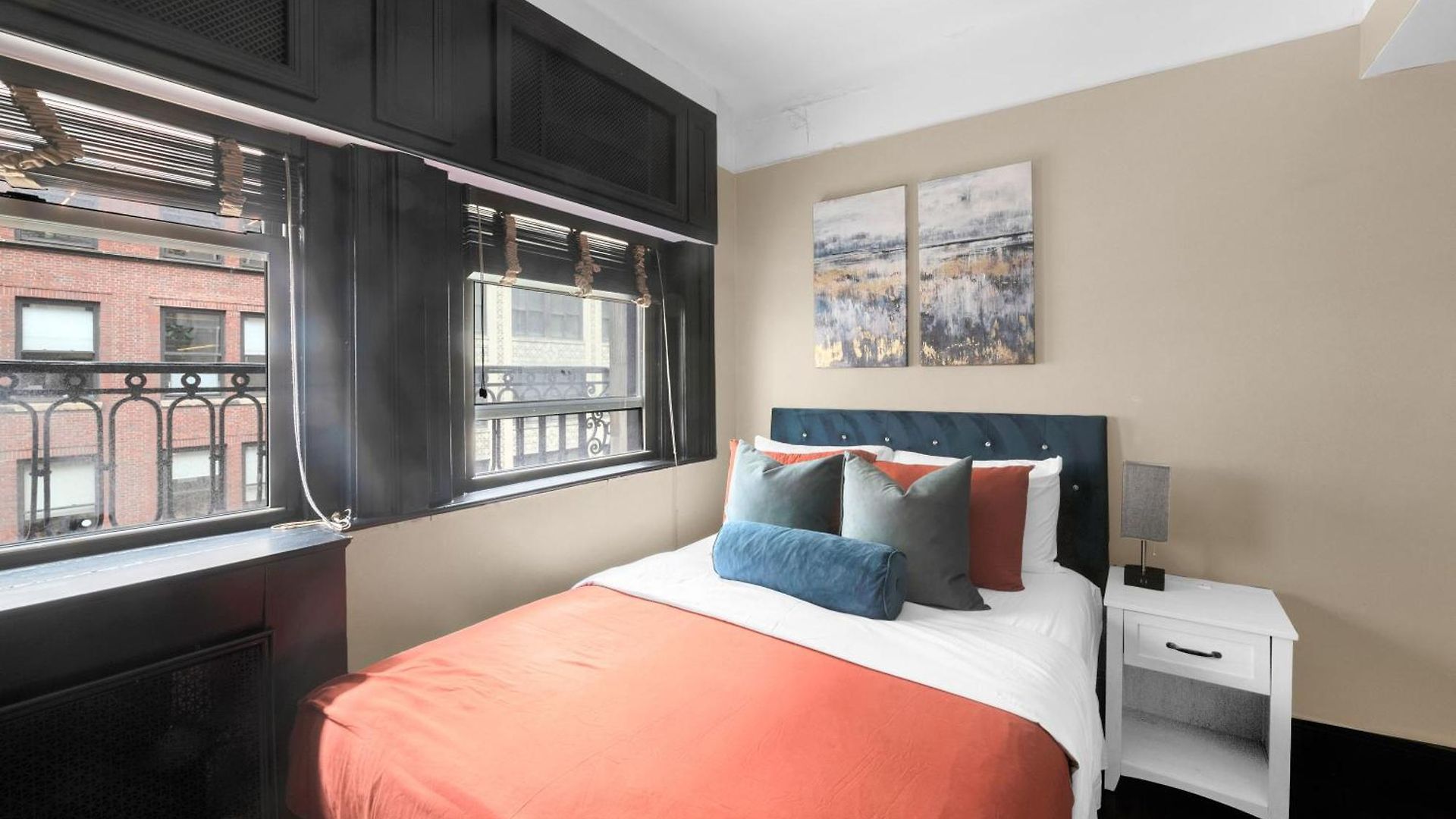 Nyc In The Location! Walking Distance To Everything! * New York