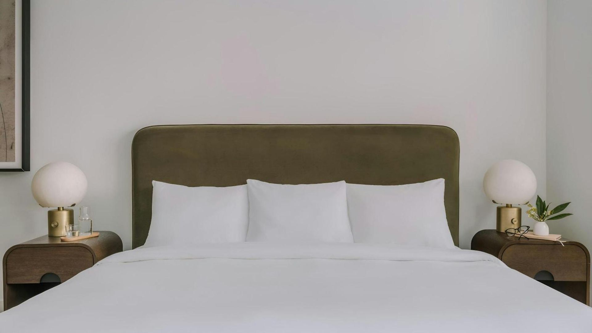 Nester Finn Grand Central 4*