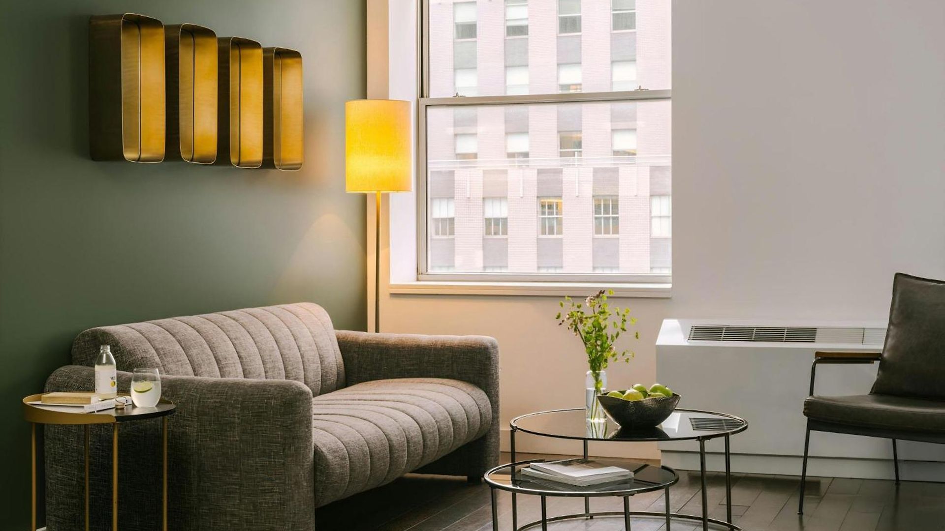 Nester Finn Financial District 4*