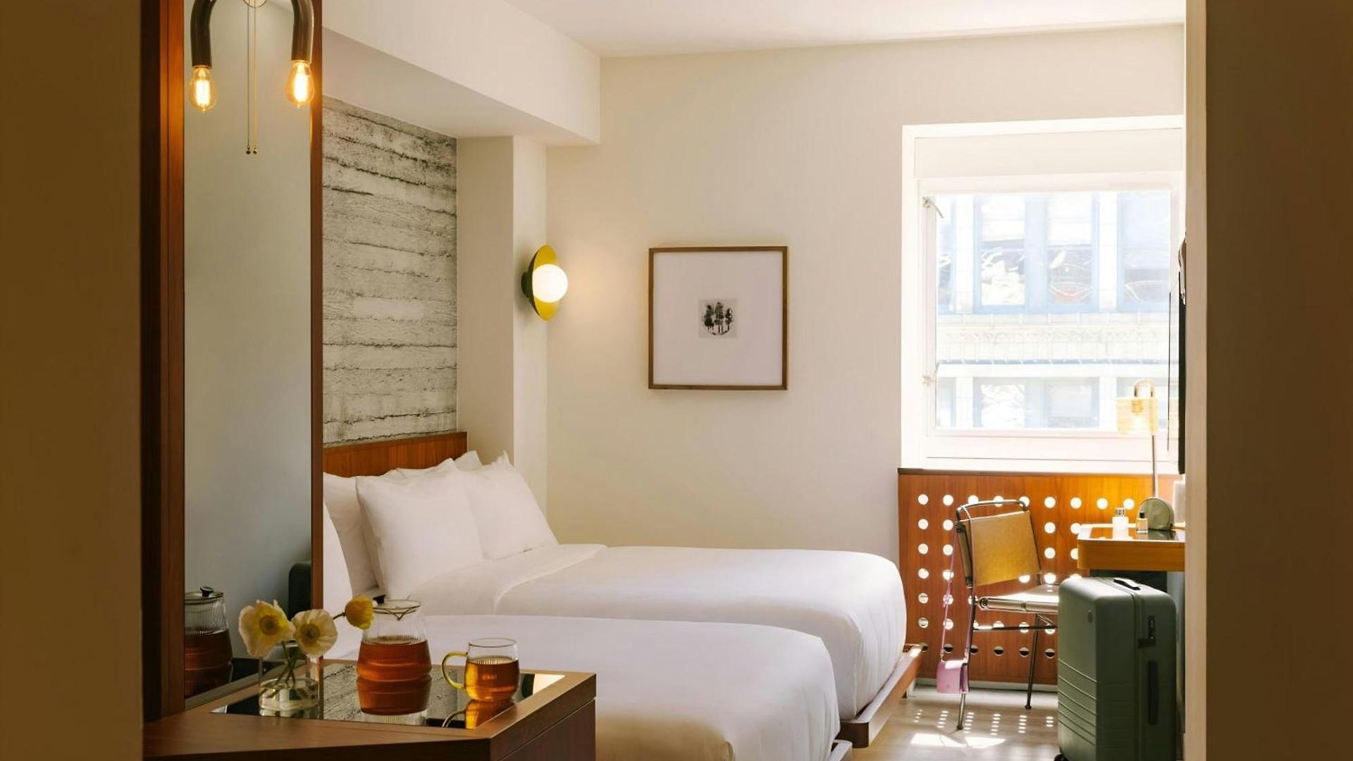 Henri On 24 Chelsea, Sonder By Marriott Bonvoy Hotel New York