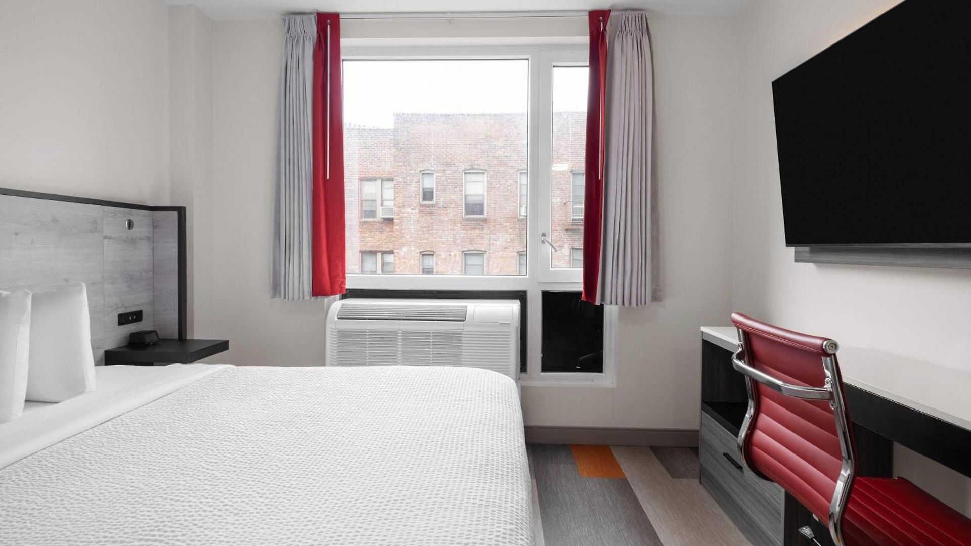 Hotel Ramada By Wyndham Brooklyn Near Flatbush New York