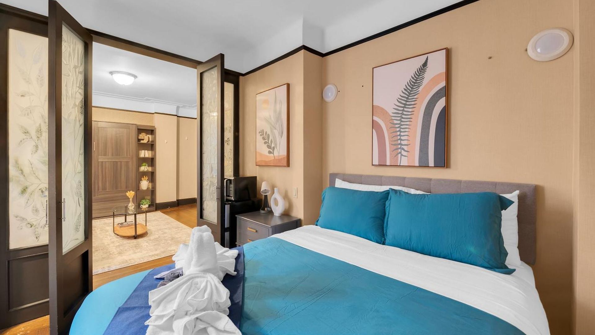 Nyc Premier Walking Distance To Times Square Apartment New York