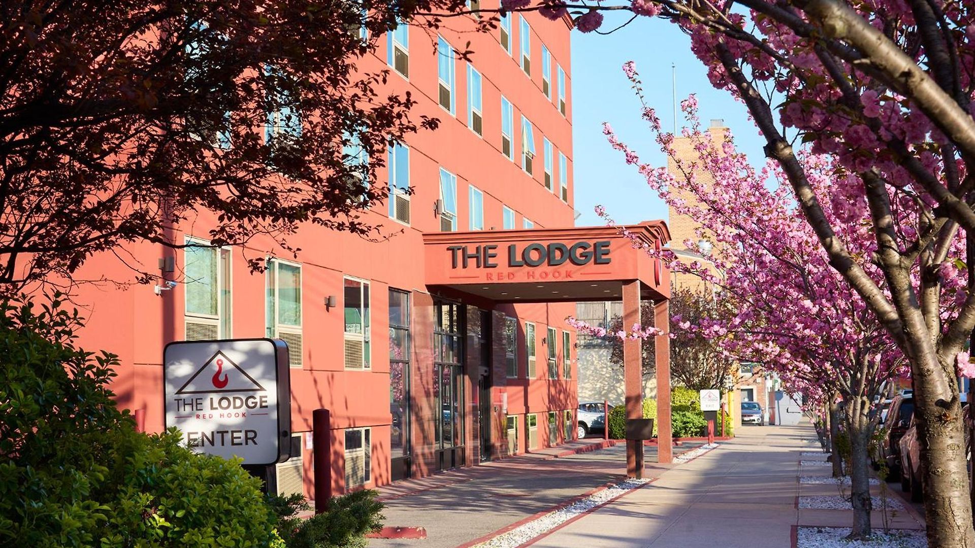 The Red Hook Hotel 3*