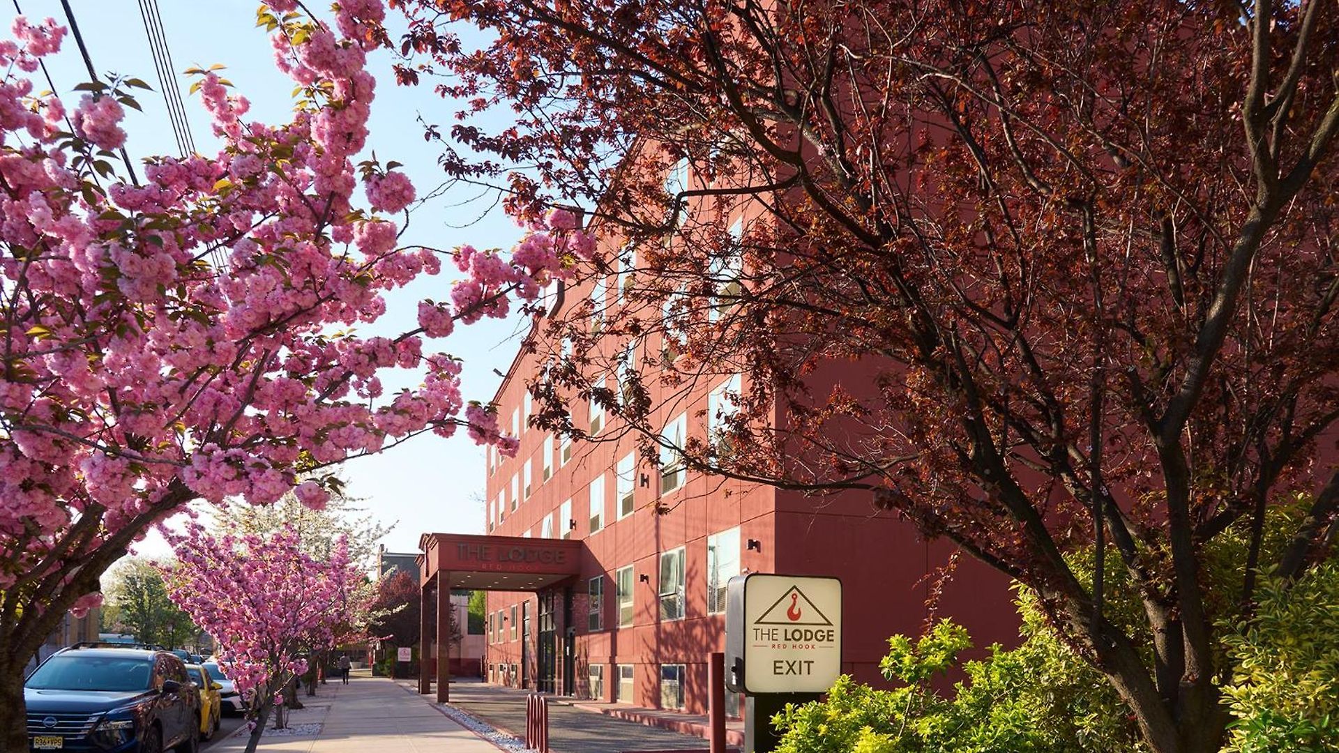 The Red Hook Hotel 3*