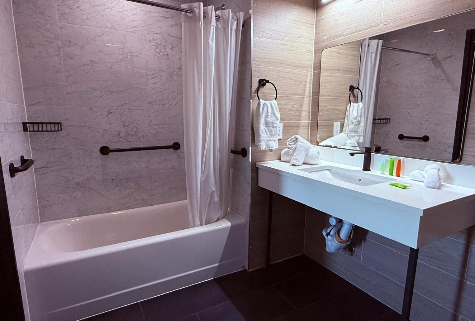 Hotel Bkway Brooklyn 3*