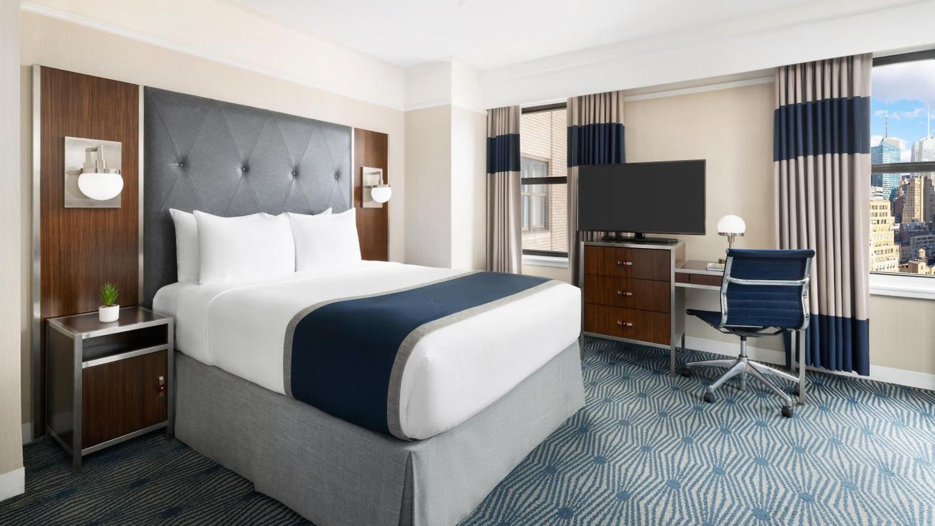 New Yorker By Lotte Hotel