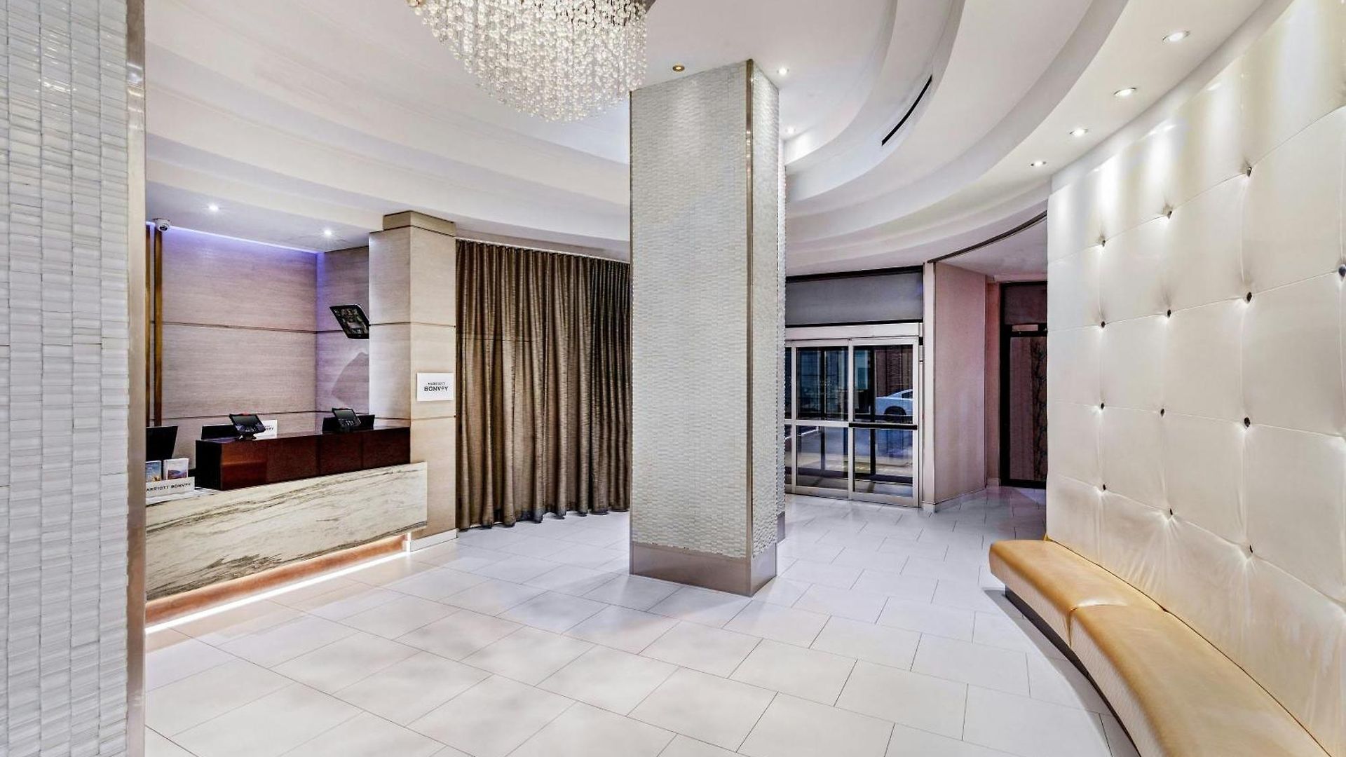 Hotel Fairfield By Marriott Manhattan Times Square