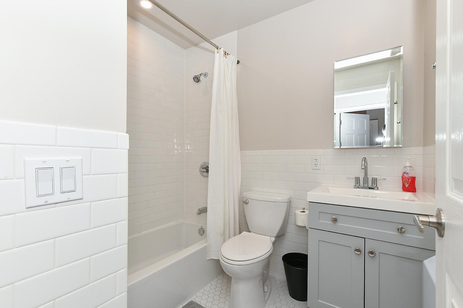 Luxury Five Br Chic Duplex In The Heart Of Soho Apartment *