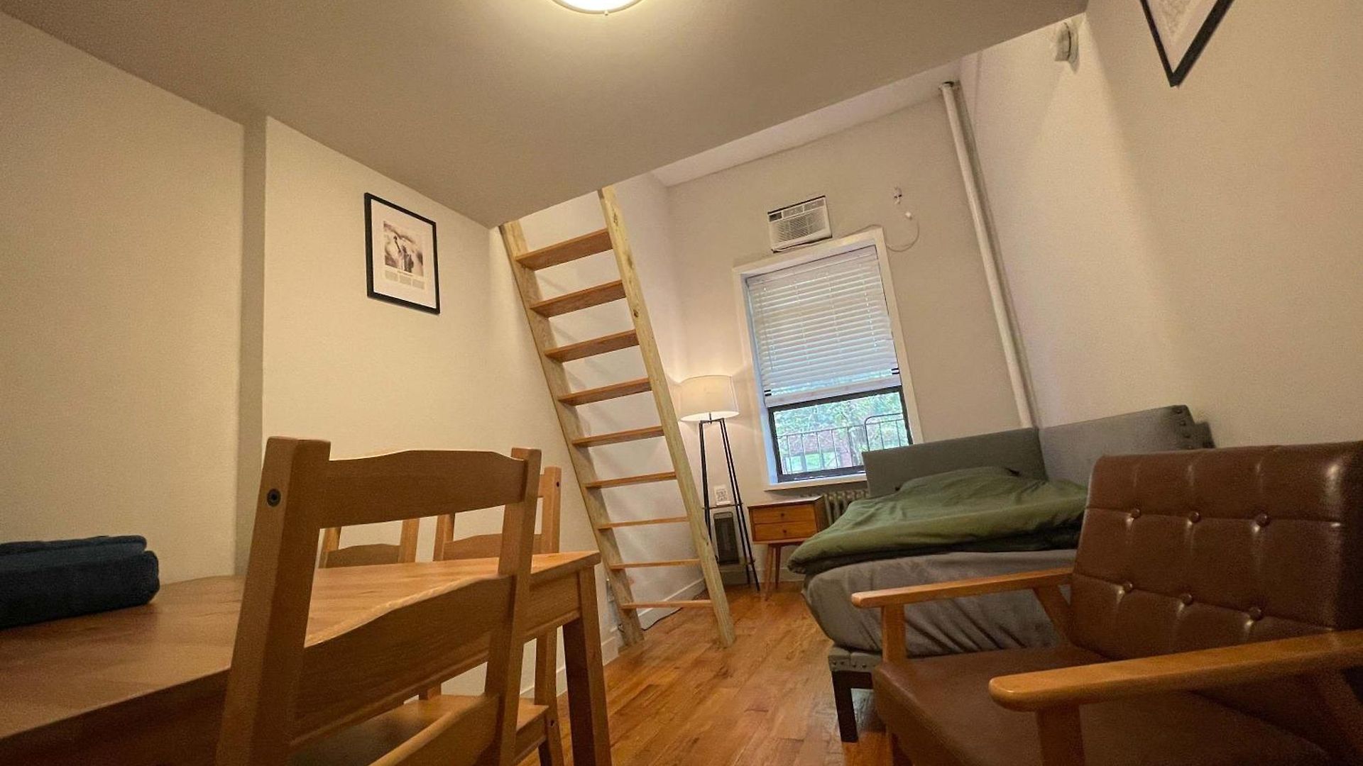 Union Square 4 With Shower - Shared Toilet Apartment