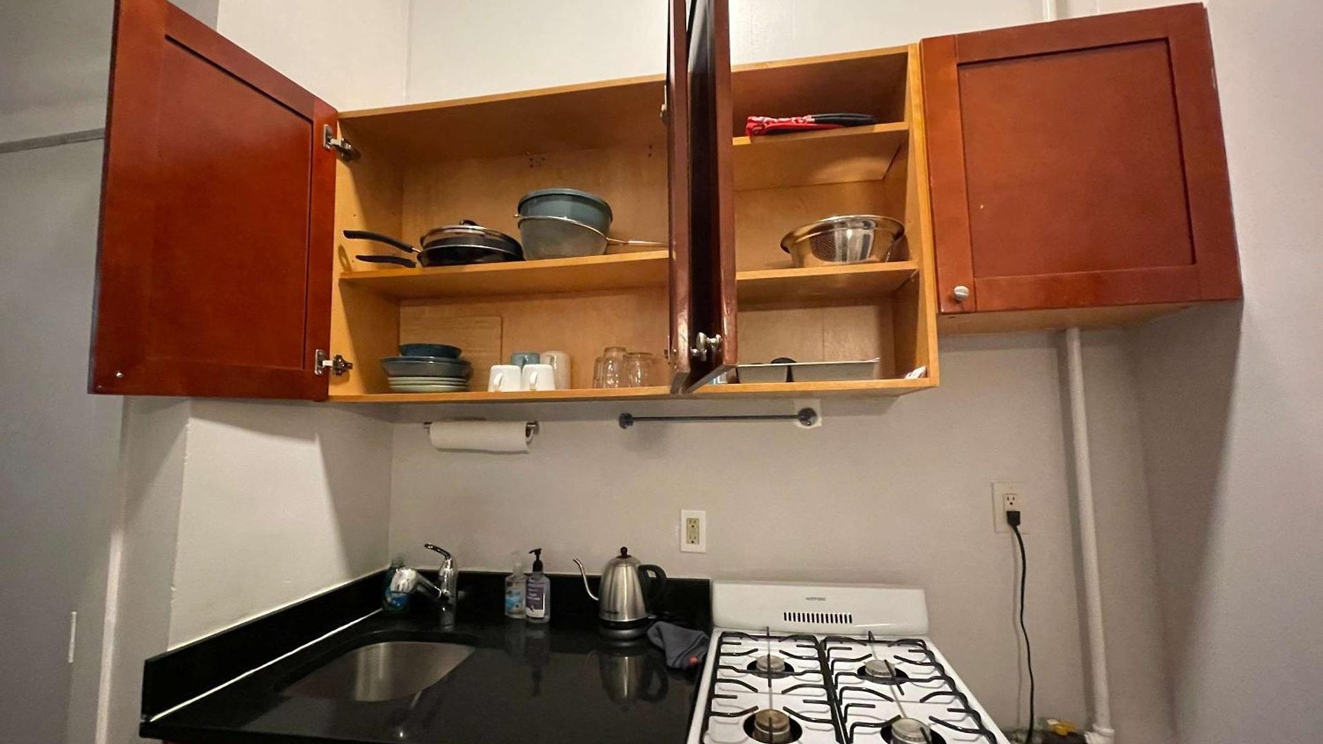 Union Square 4 With Shower - Shared Toilet Apartment New York