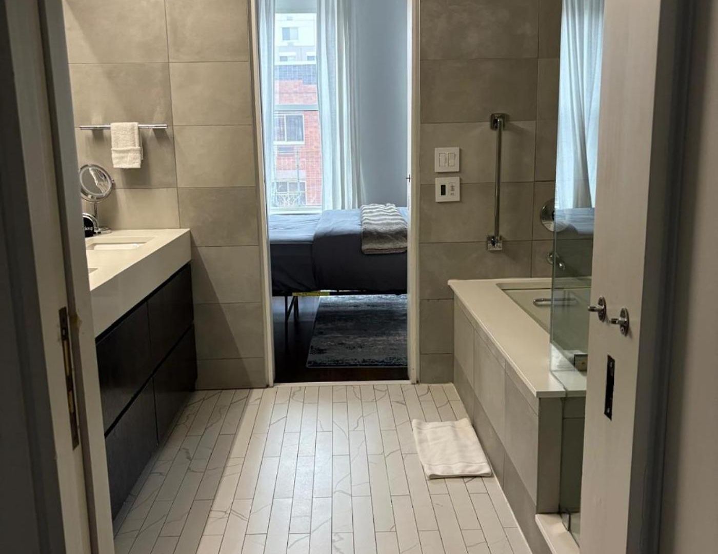Harlem New Multi-million Dollar Manhattan Brownstone Holiday home *