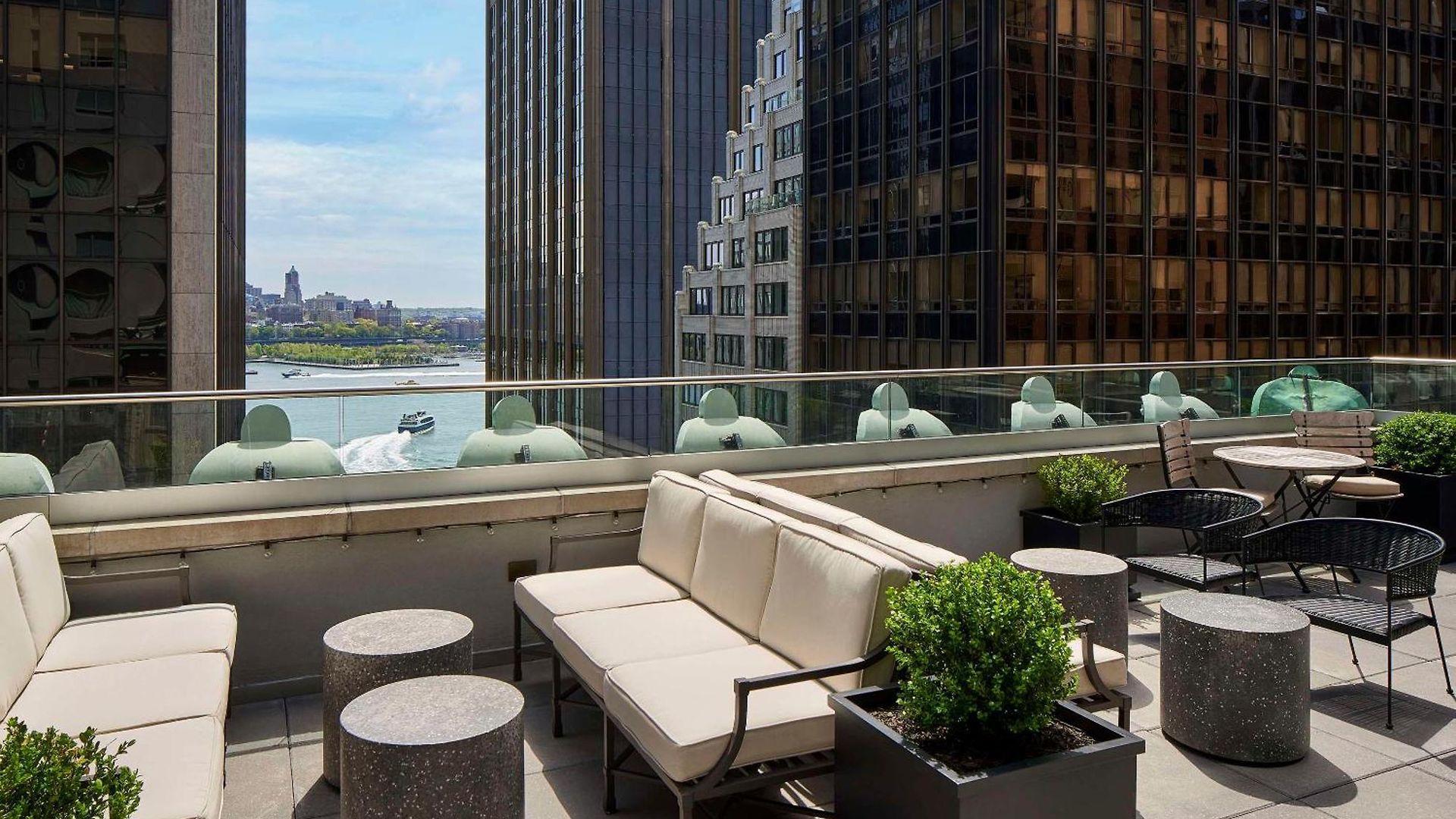 The Street By Suiteness Hotel 5*
