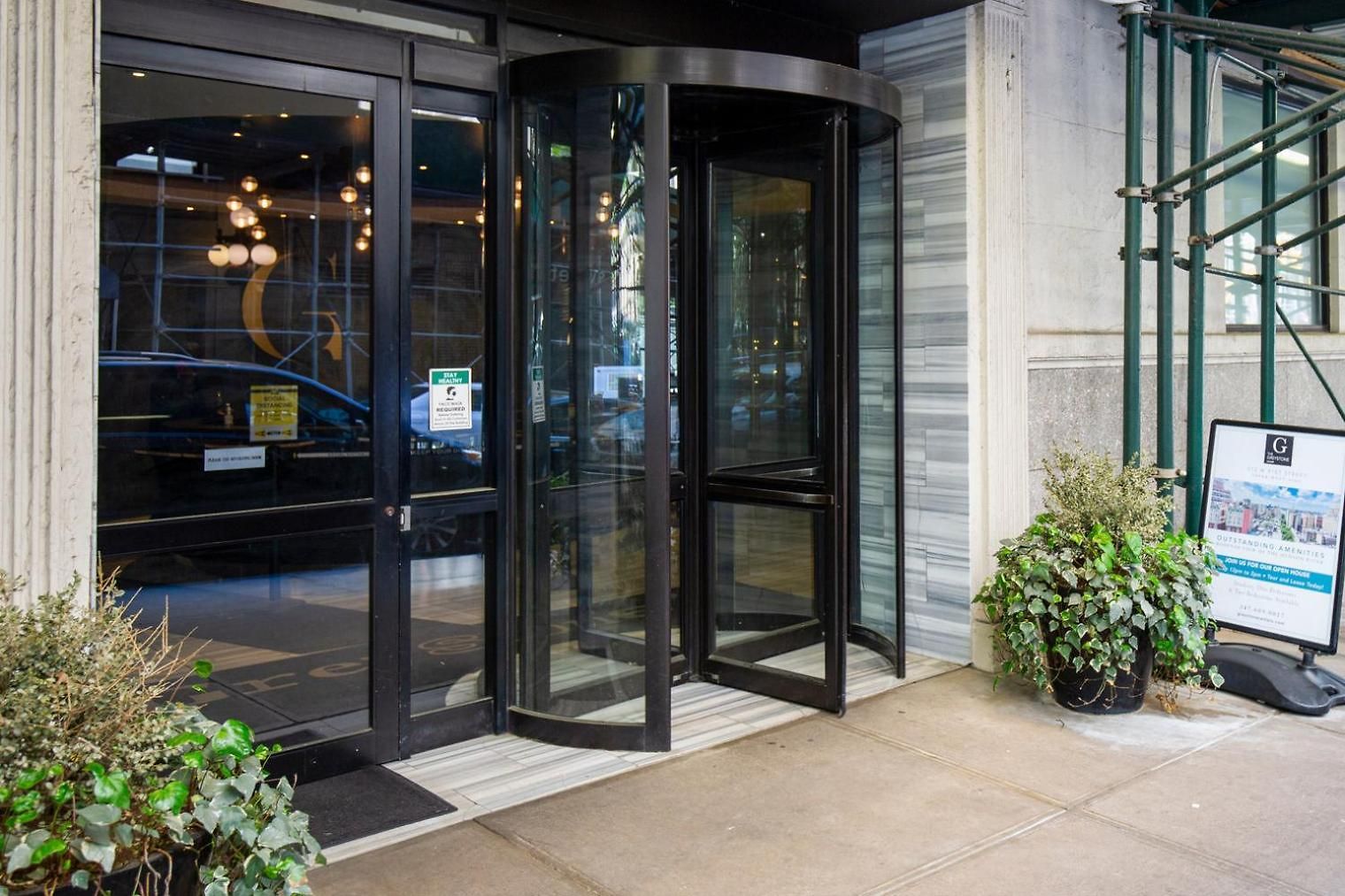 Uws 1br W Gym Doorman Nr Park Nyc-1100 Apartment *