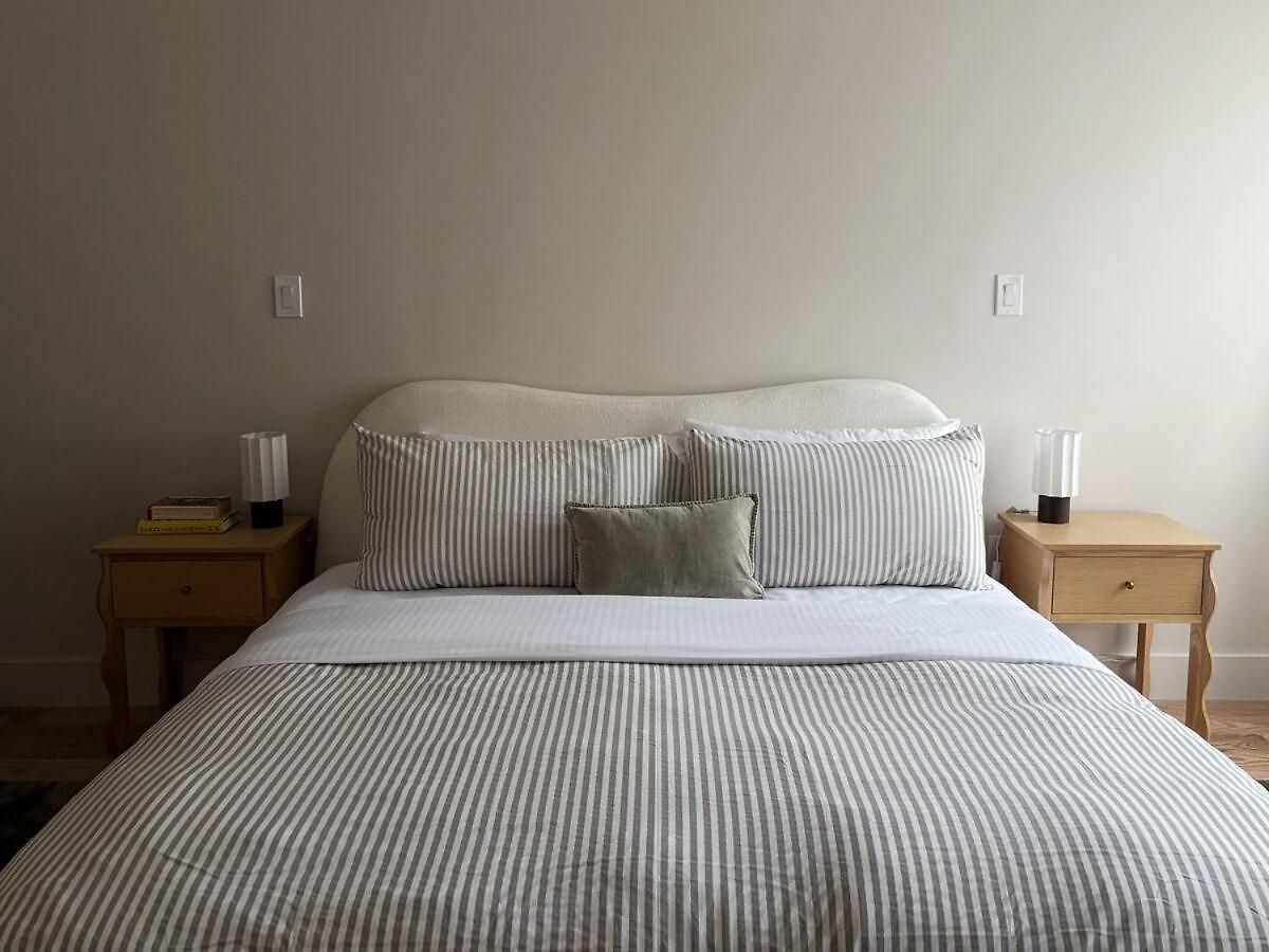 Apartment 3.8 Million Dollar Brownstone Newly Renovated