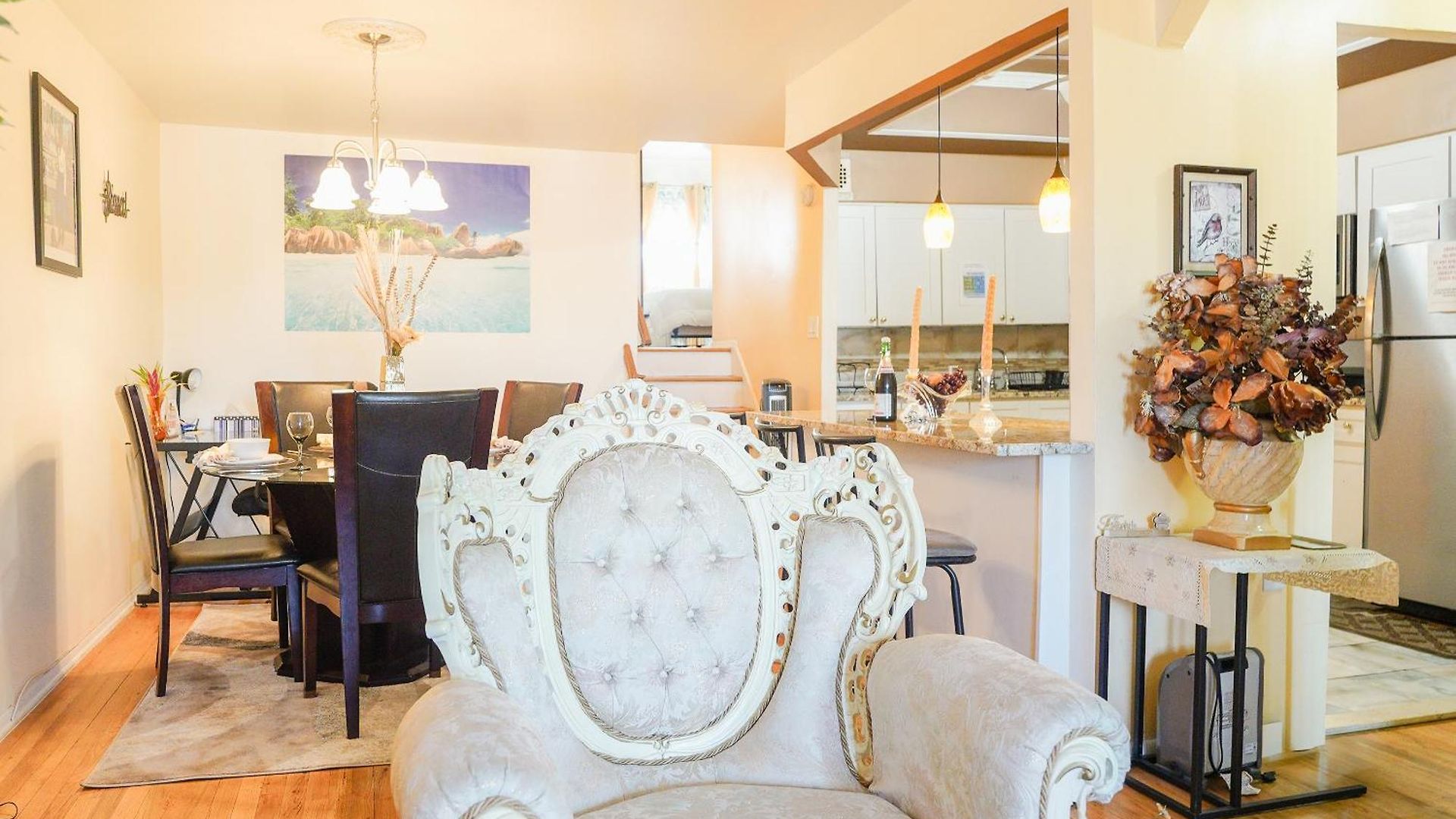 Chekells Cozy Close To Everything Free Wifi Apartment *