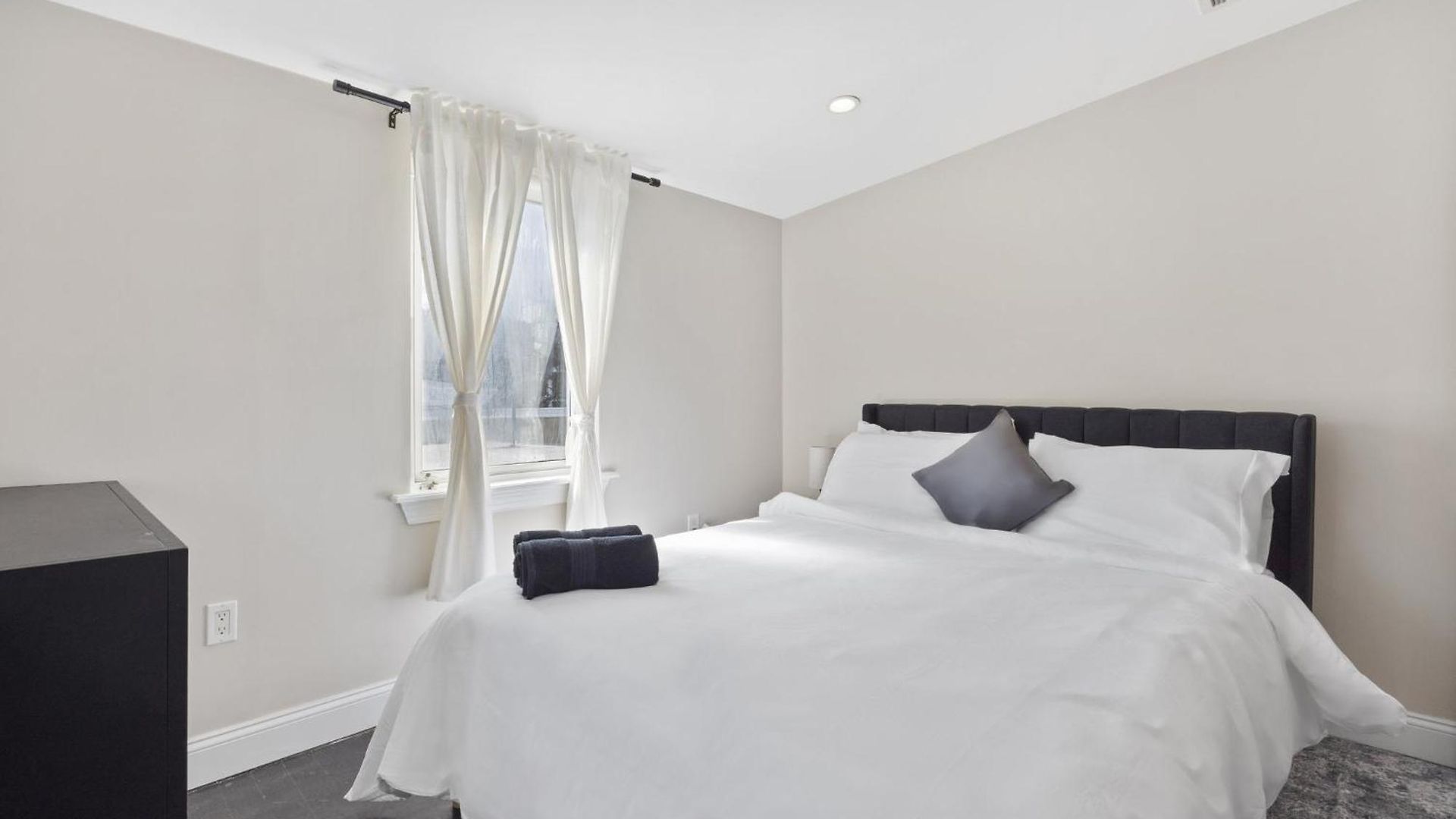 Biggest Duplex 6bd In Bushwick For 16 Guests Apartment *