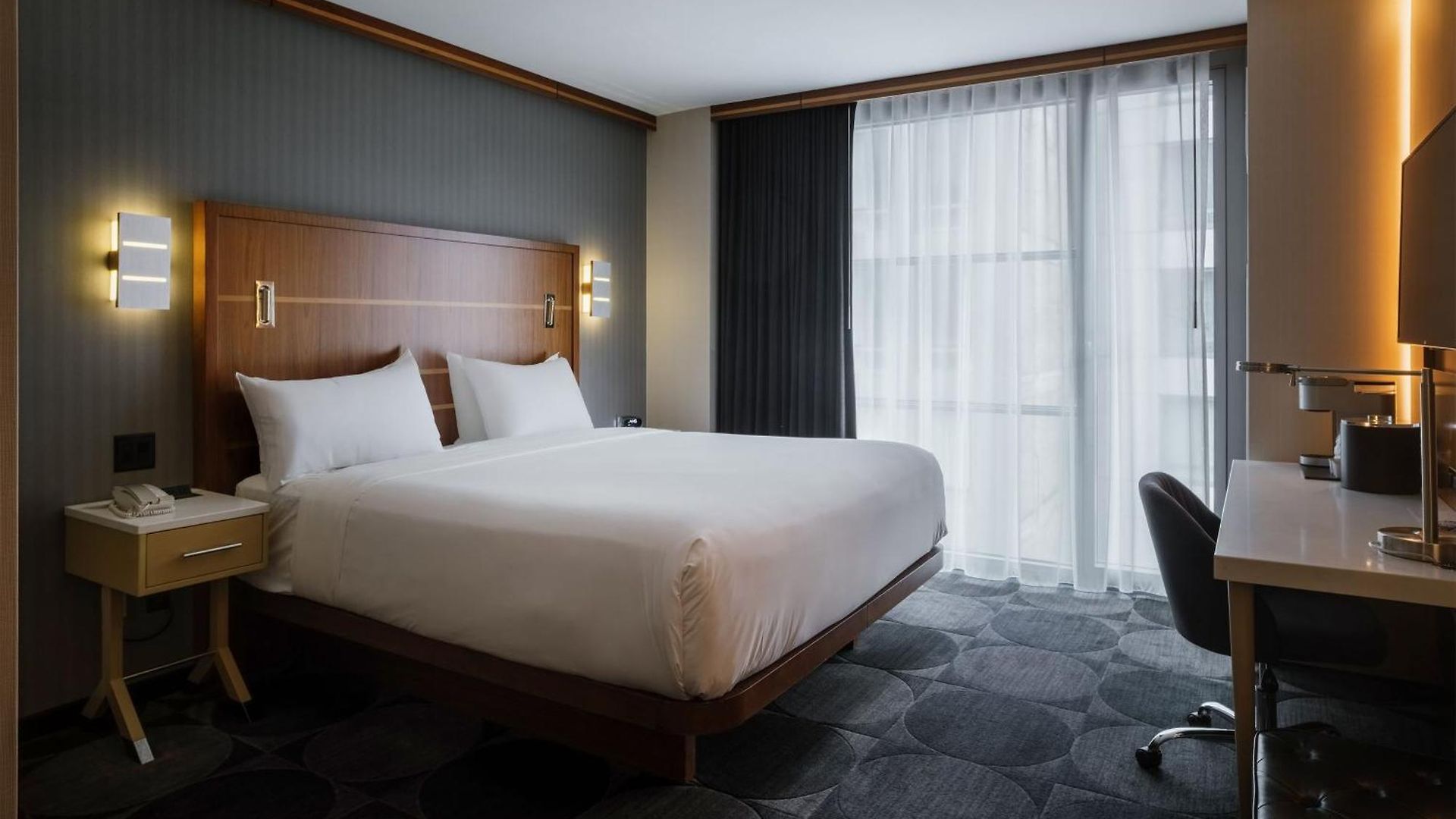 Hotel Crowne Plaza Hy36 Midtown Manhattan By Ihg New York