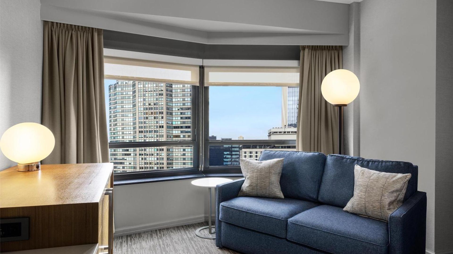 Hilton Midtown Hotel 4*