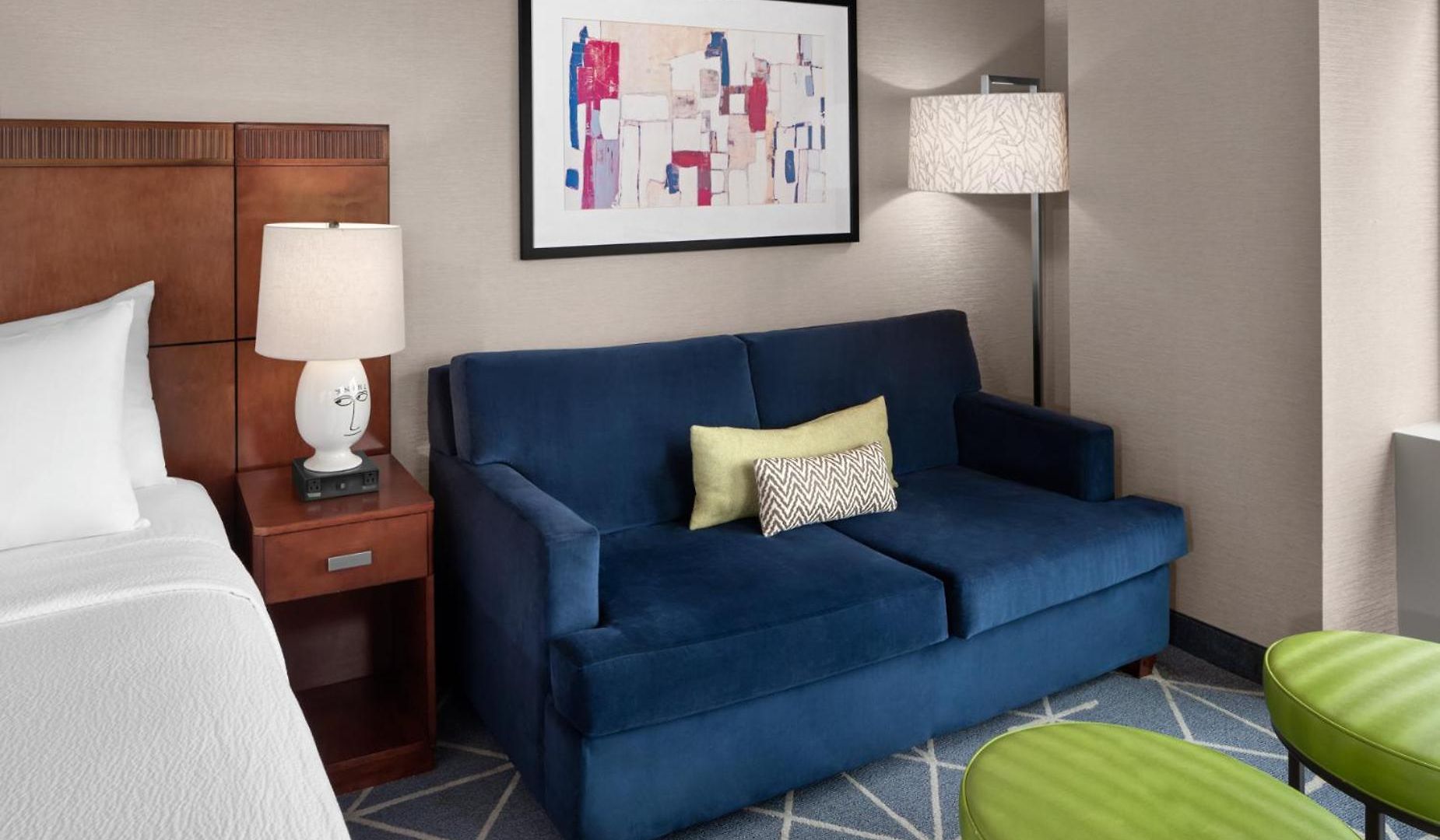 Hotel Courtyard Manhattan/midtown East 4*