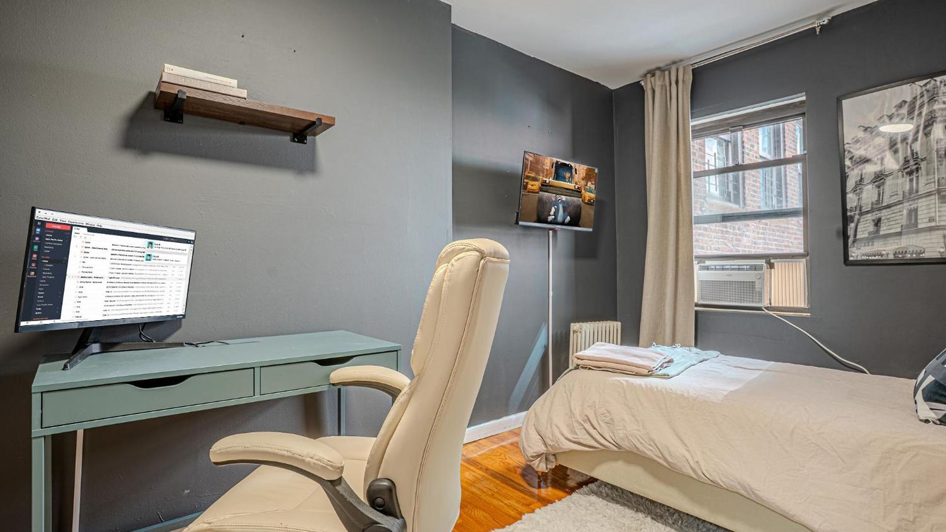 Stylish 3bd Near Empire Apartment New York