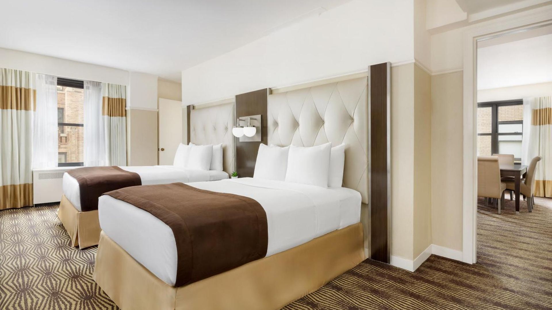 New Yorker By Lotte Hotel