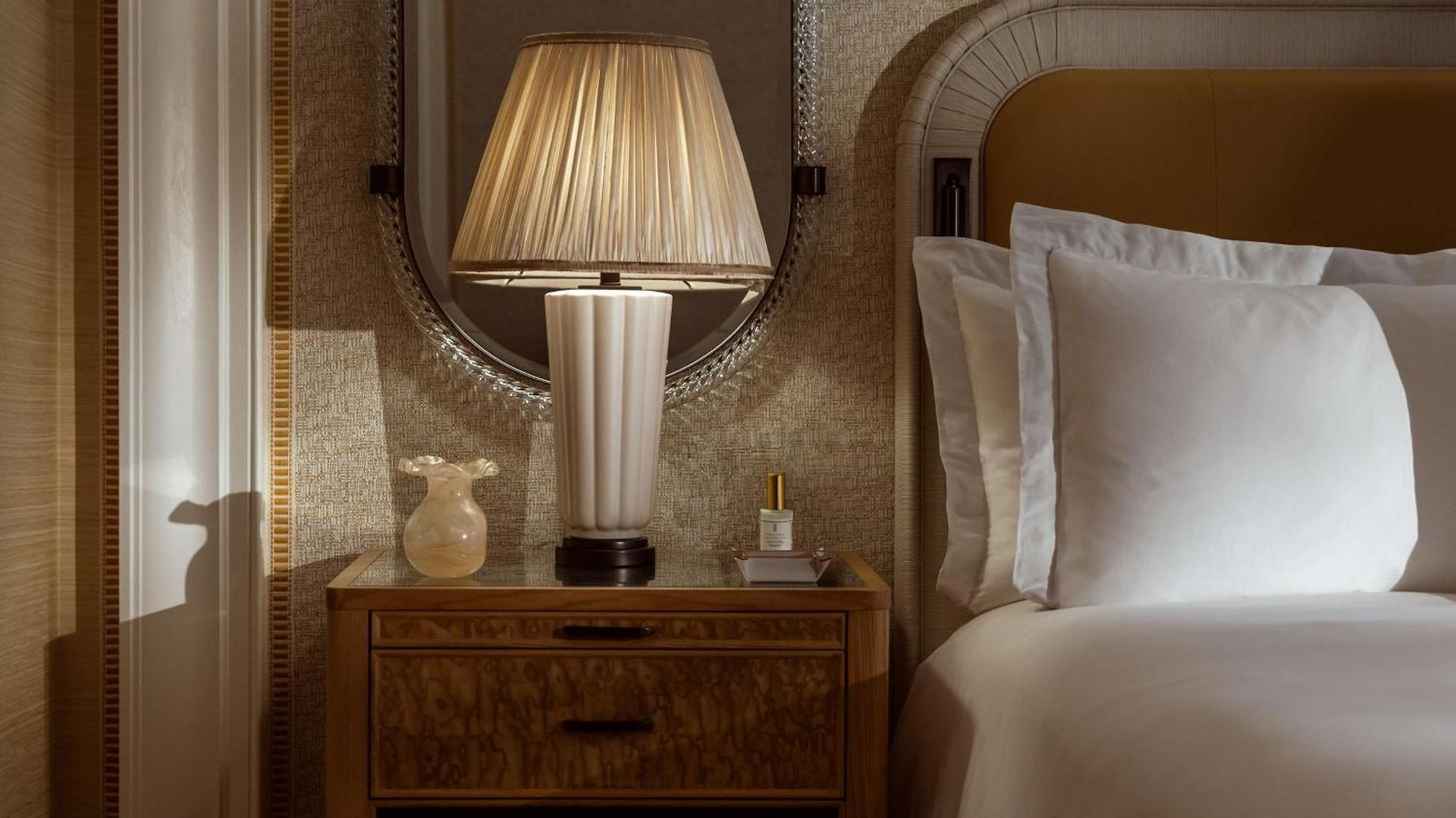 The Surrey, A Corinthia