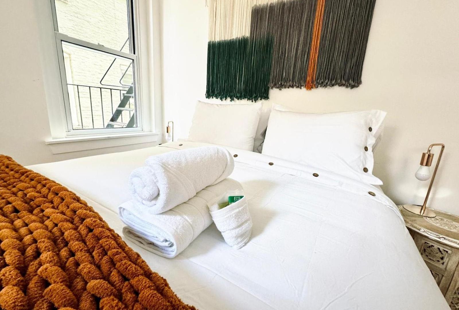 Apartment Upper East Side 2 Bedrooms Gem *