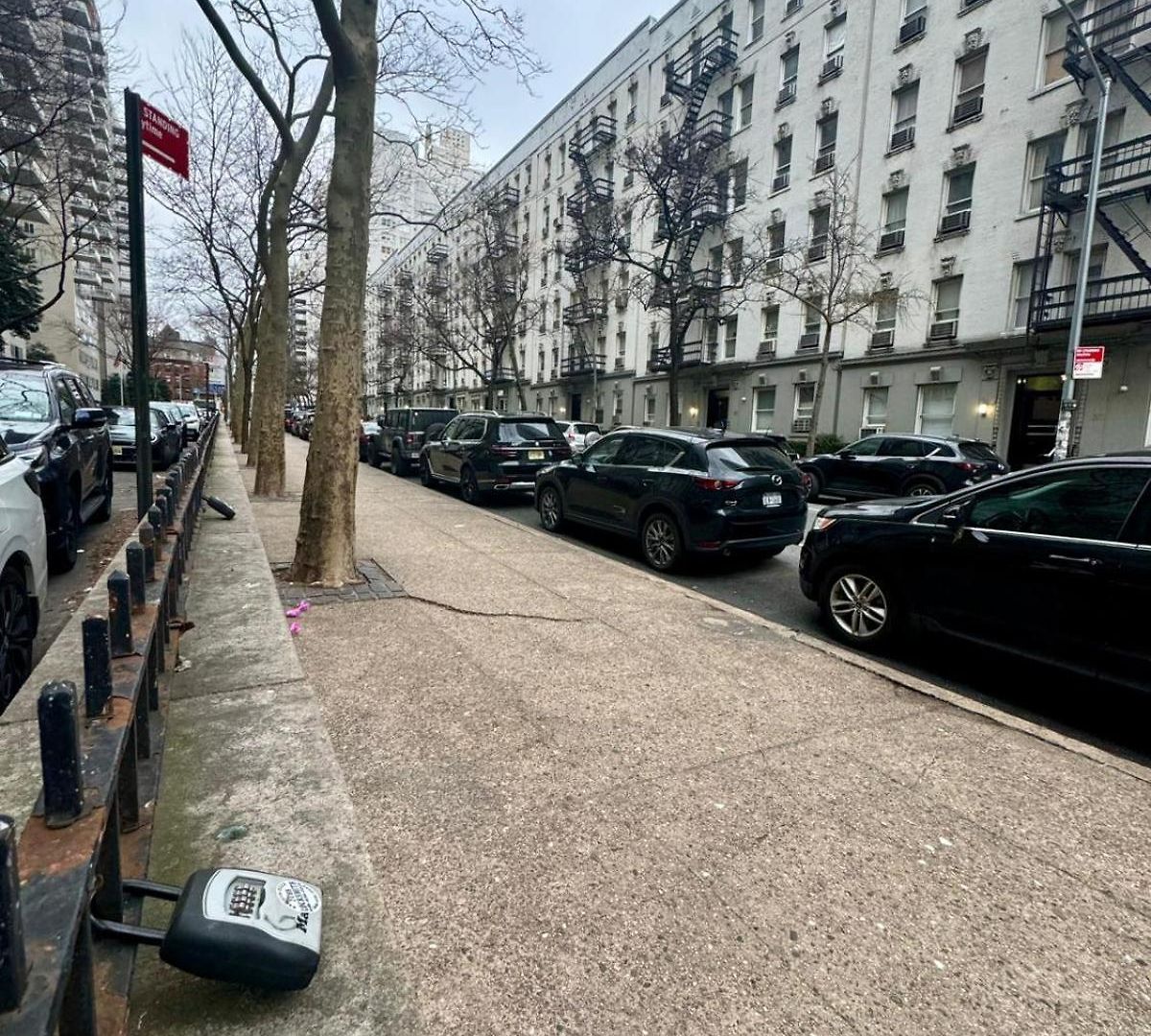 Upper East Side 2 Bedrooms Gem *