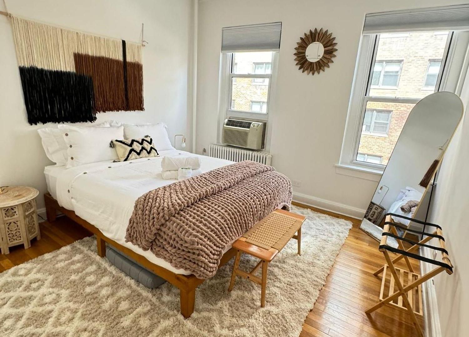 Upper East Side 2 Bedrooms Gem Apartment *