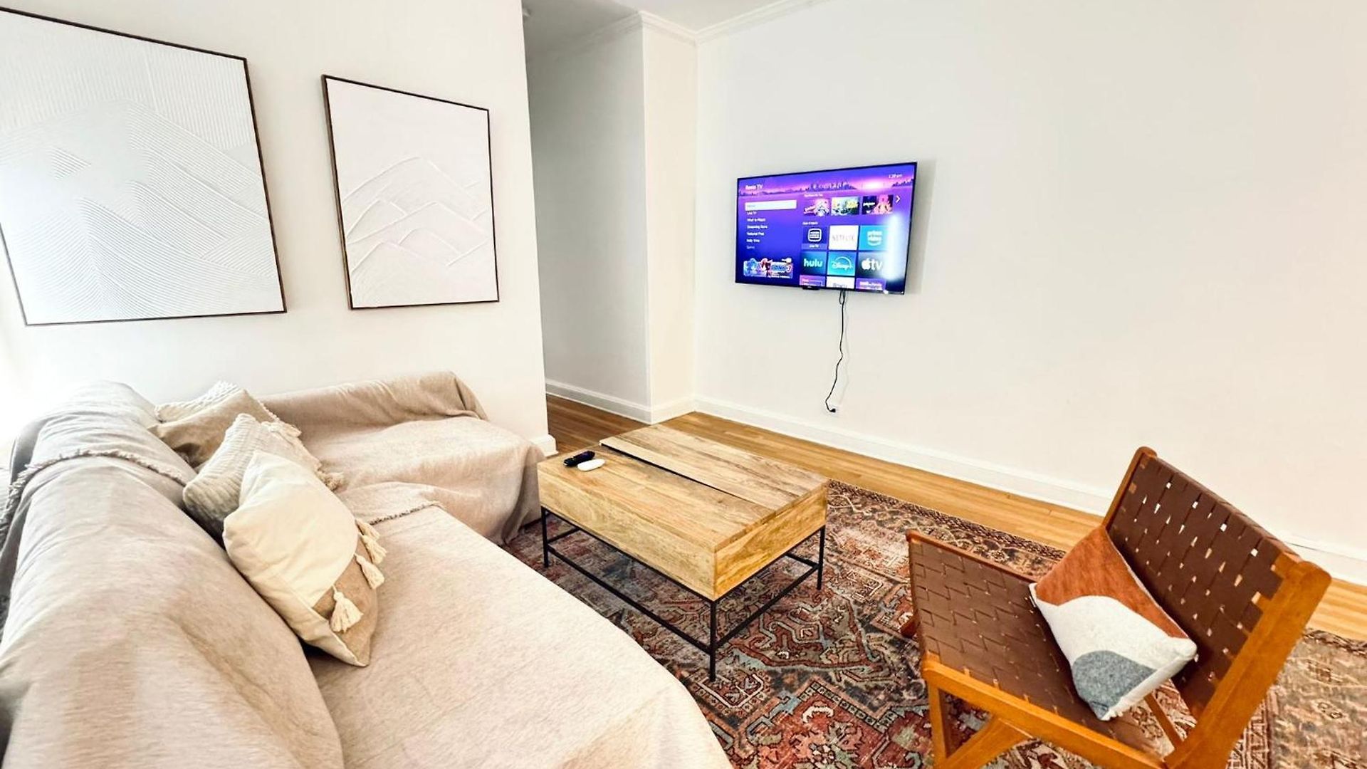 Upper East Side 2 Bedrooms Gem *
