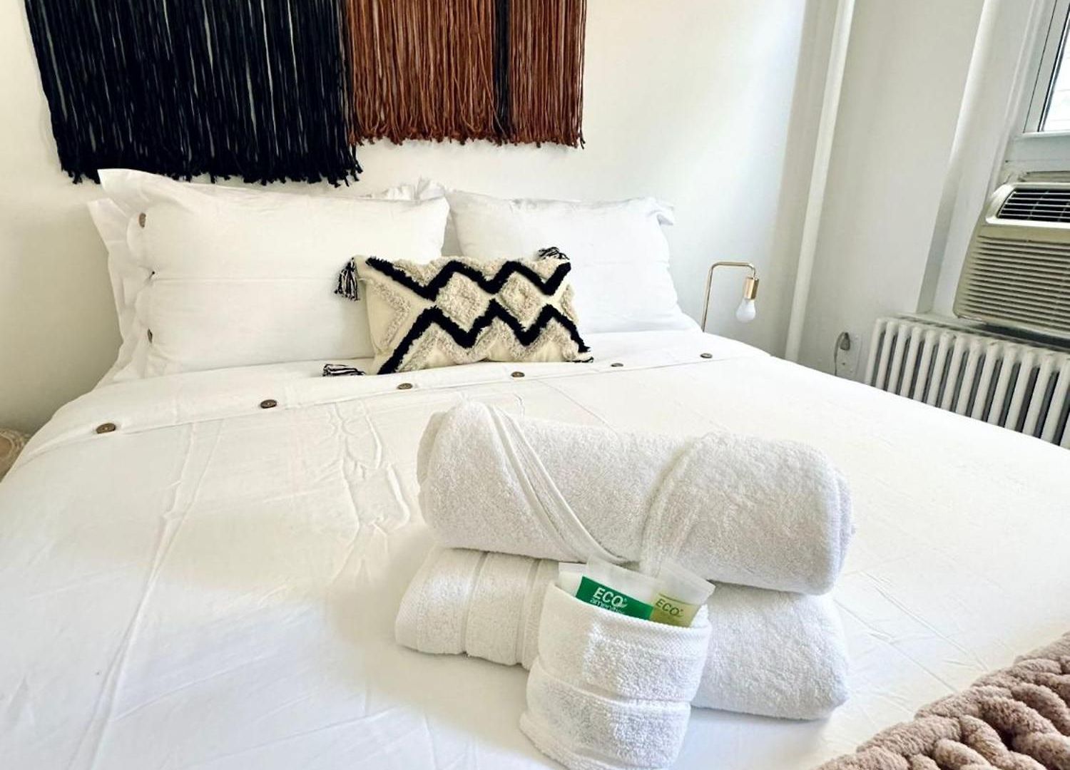 Upper East Side 2 Bedrooms Gem Apartment New York
