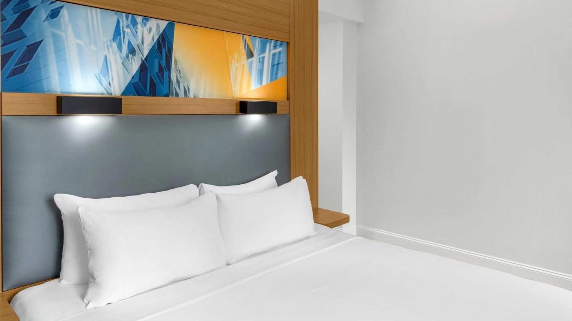 Aloft By Marriott Brooklyn Hotel 3*